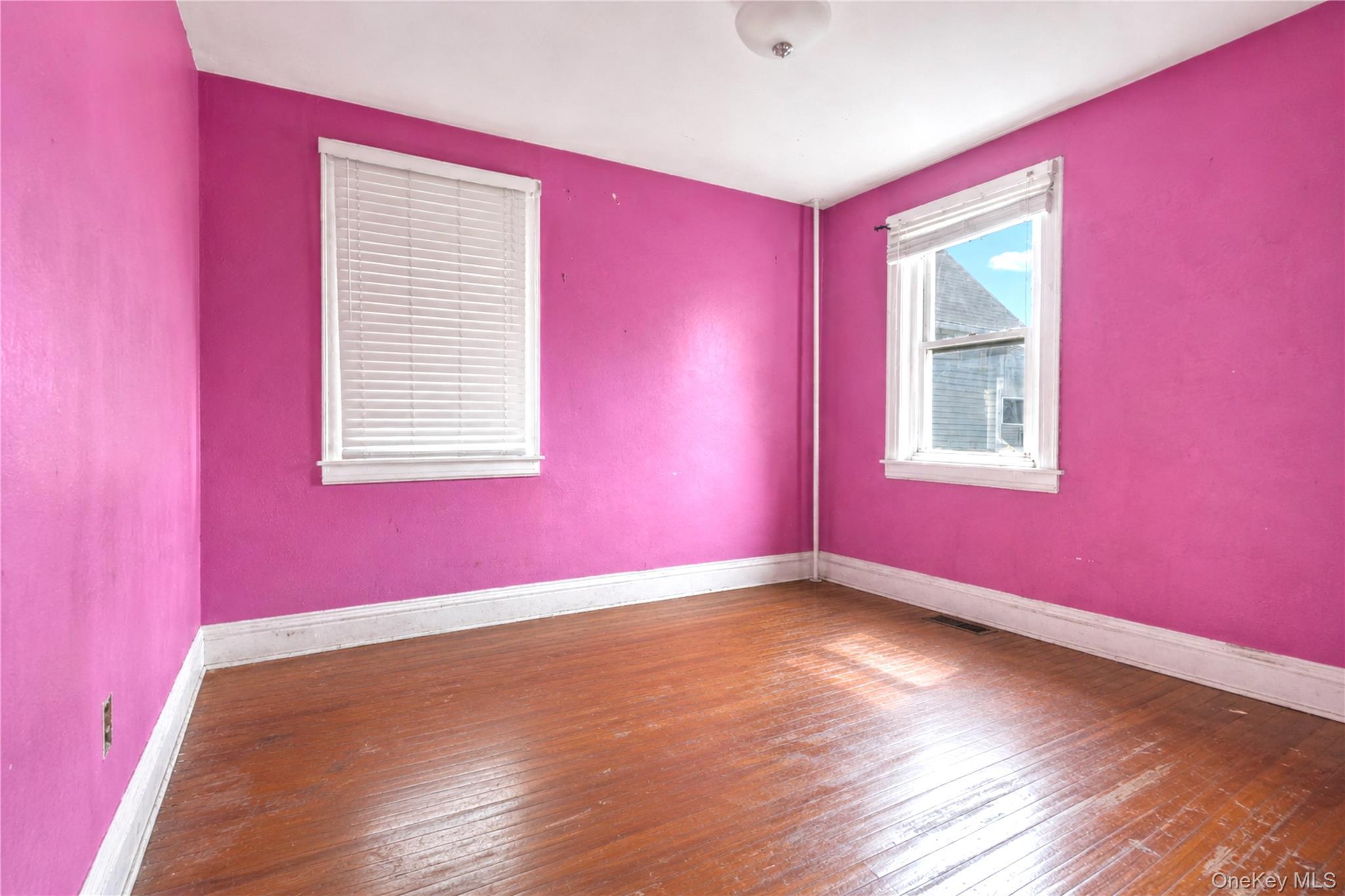 Single Family 156th Queens, NY 11367, MLS-1010232-18