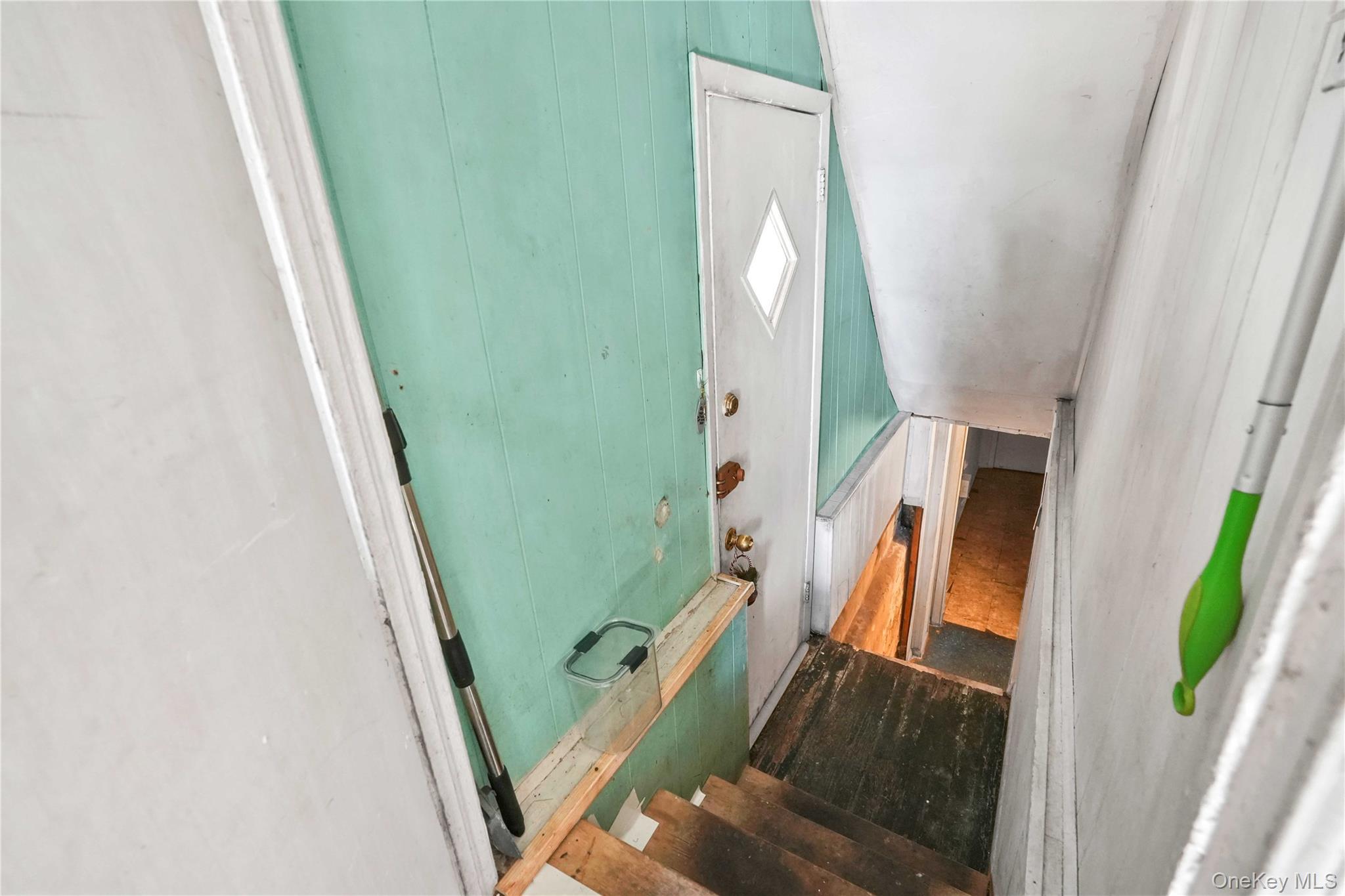 Single Family 156th Queens, NY 11367, MLS-1010232-23