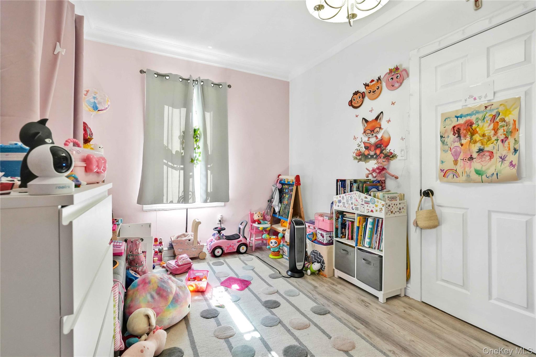 Single Family 156th Queens, NY 11367, MLS-1010232-8