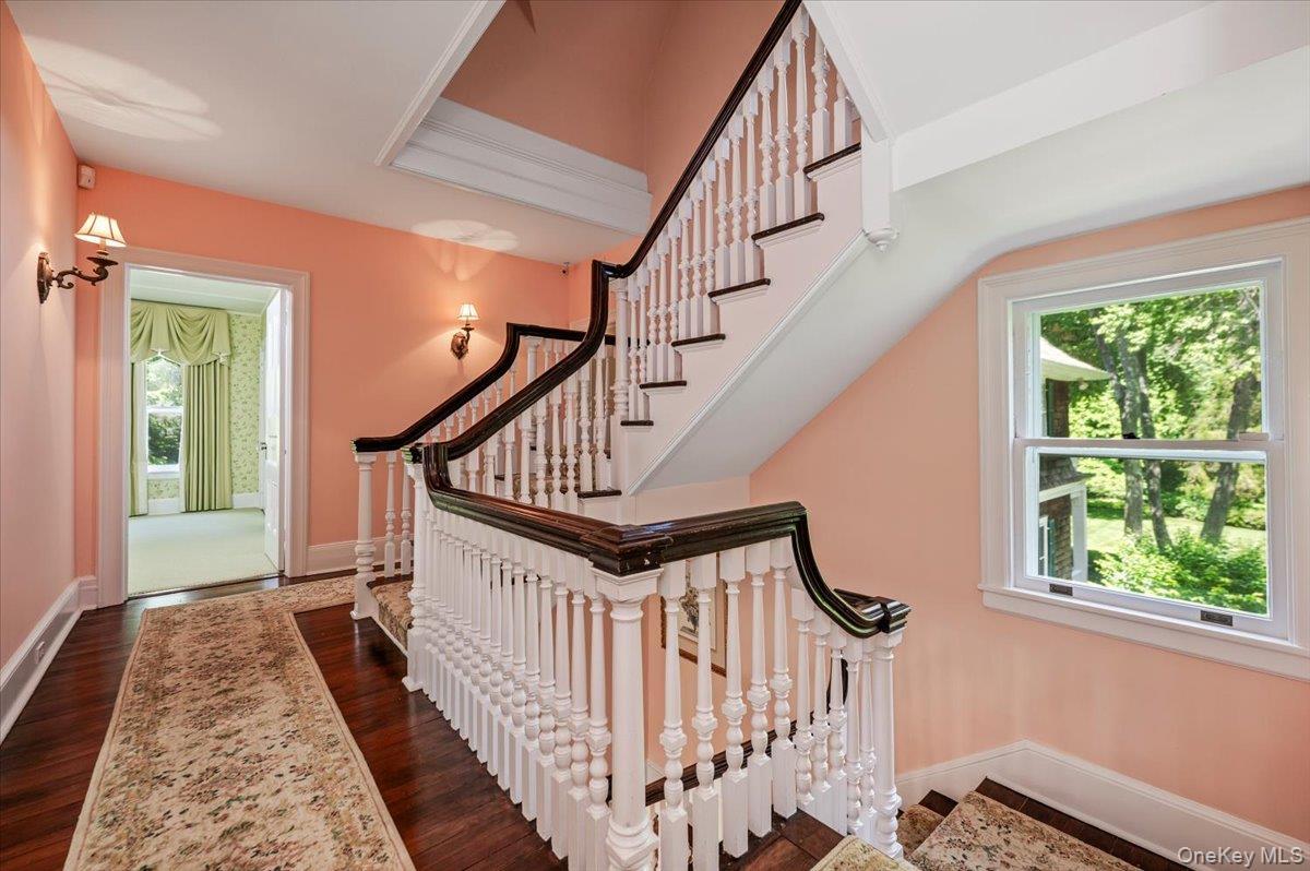 Single Family Asharoken Avenue  Suffolk County, NY 11768, MLS-1010249-11