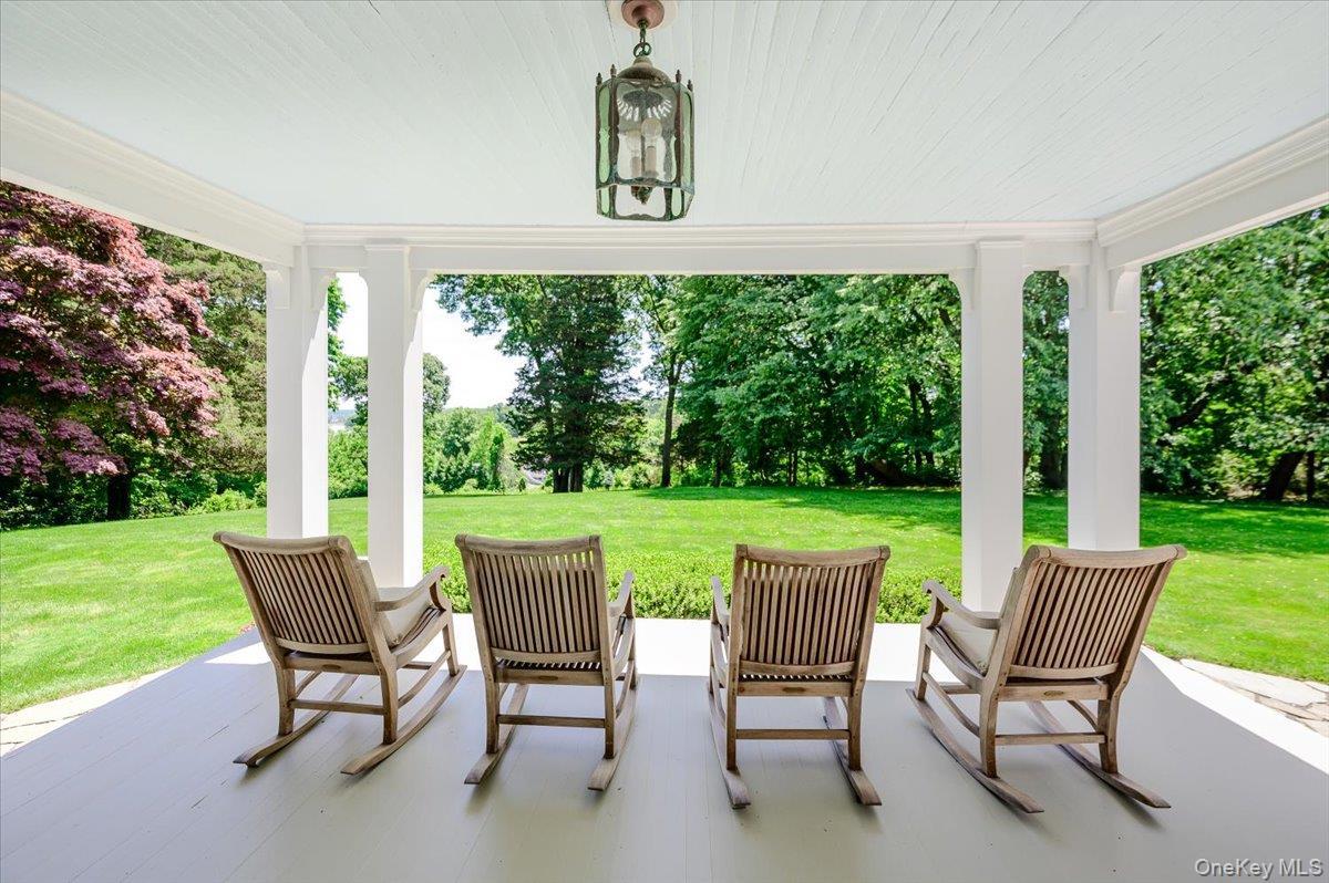 Single Family Asharoken Avenue  Suffolk County, NY 11768, MLS-1010249-4