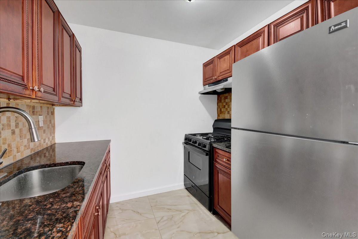 Single Family Coster Street Bronx, NY 10474, MLS-1010264-3