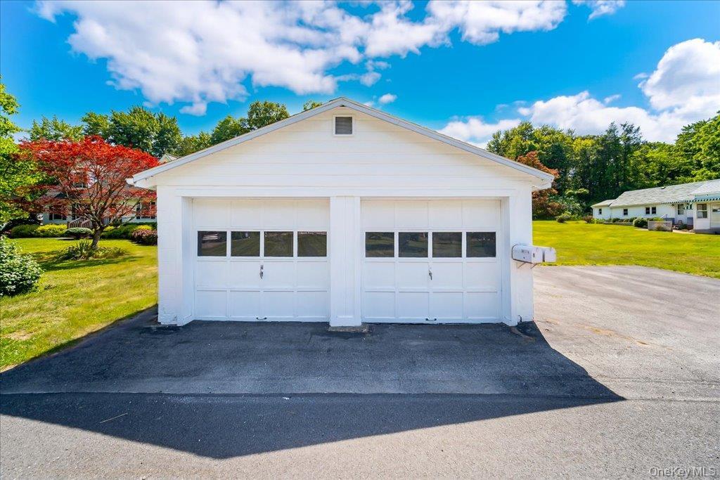 Single Family Mount Airy Road  Orange County, NY 12553, MLS-1010275-46