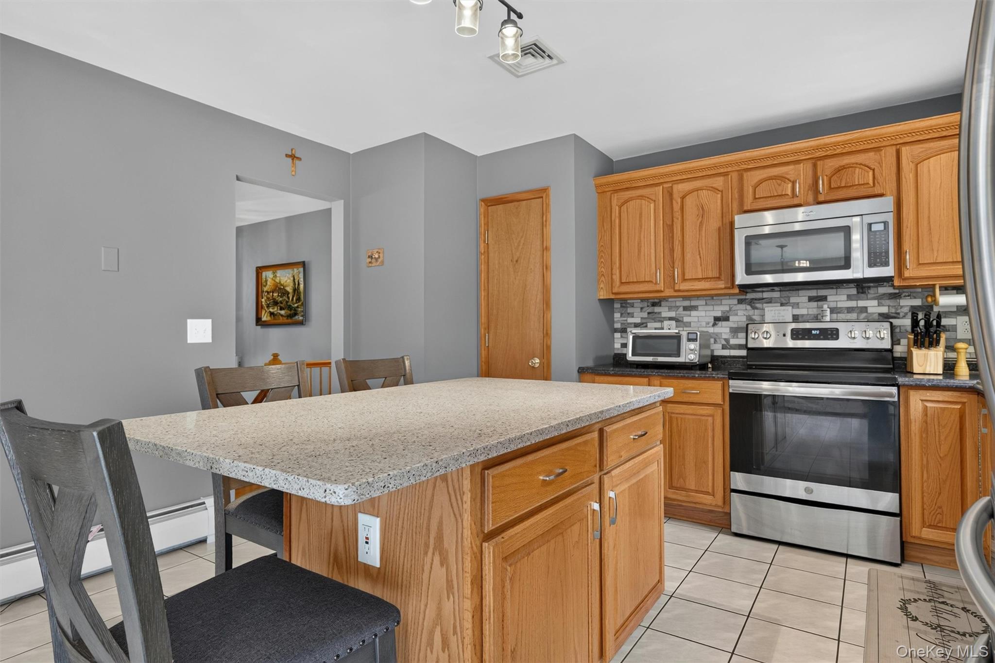 Single Family Benjamin Vankeuren Drive  Ulster County, NY 12566, MLS-1010277-16
