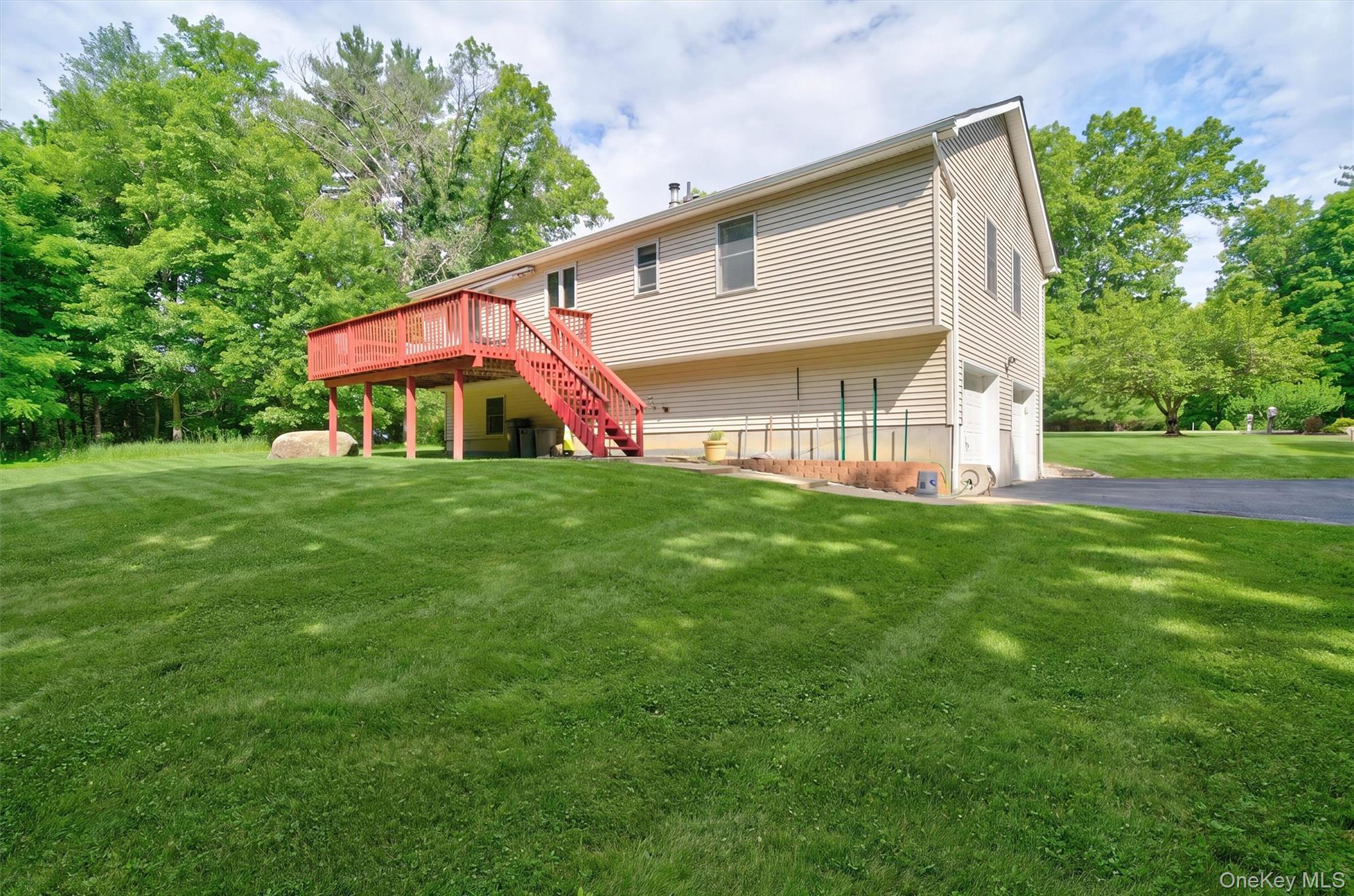Single Family Benjamin Vankeuren Drive  Ulster County, NY 12566, MLS-1010277-39