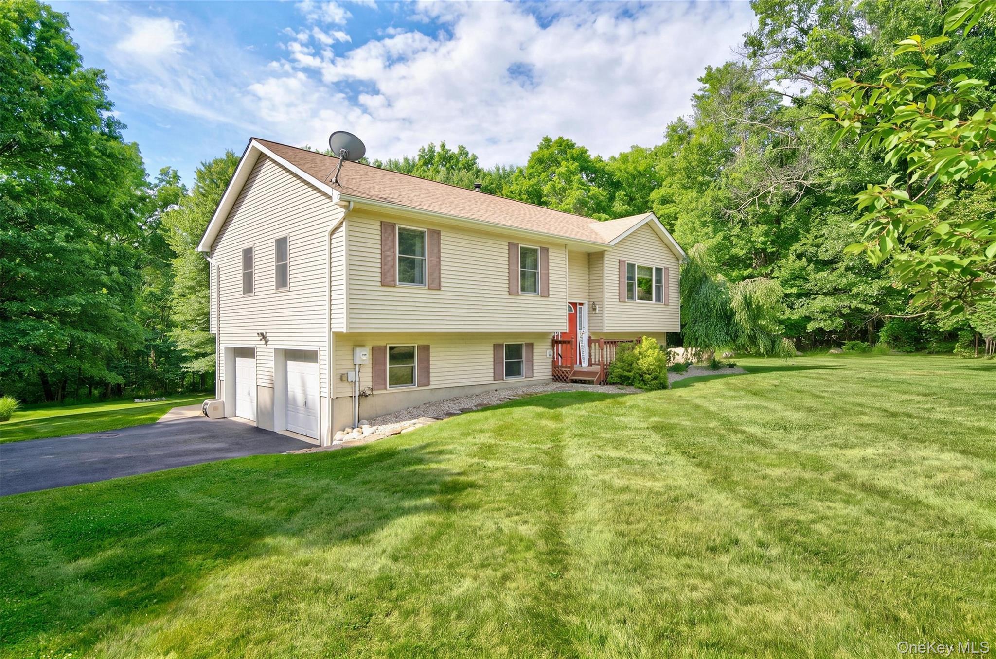 Single Family Benjamin Vankeuren Drive  Ulster County, NY 12566, MLS-1010277-4