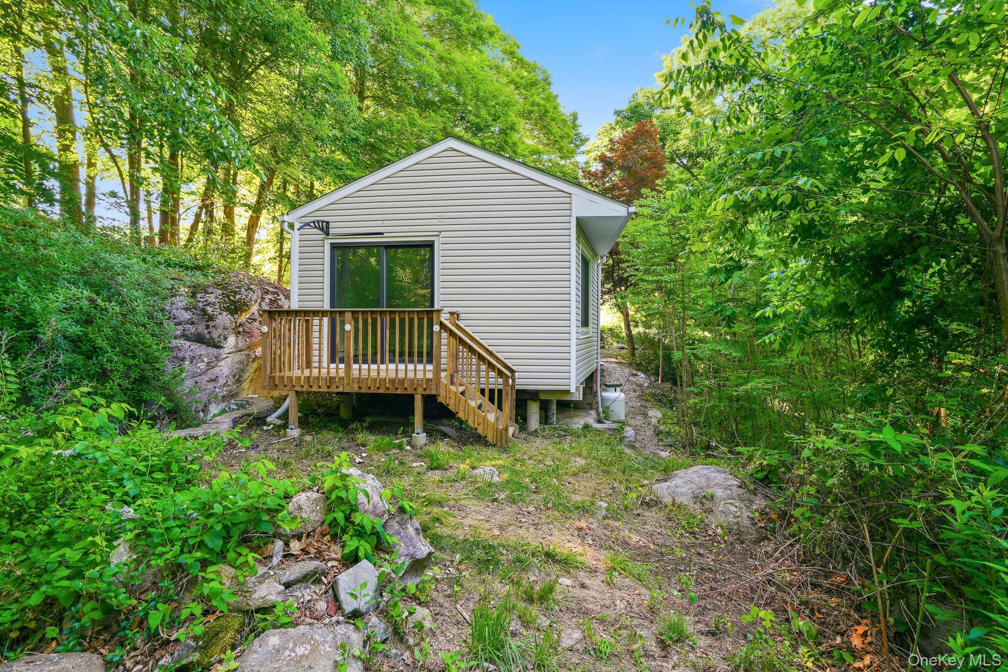 Single Family Lacona Drive Putnam County, NY 12563, MLS-1010279-17