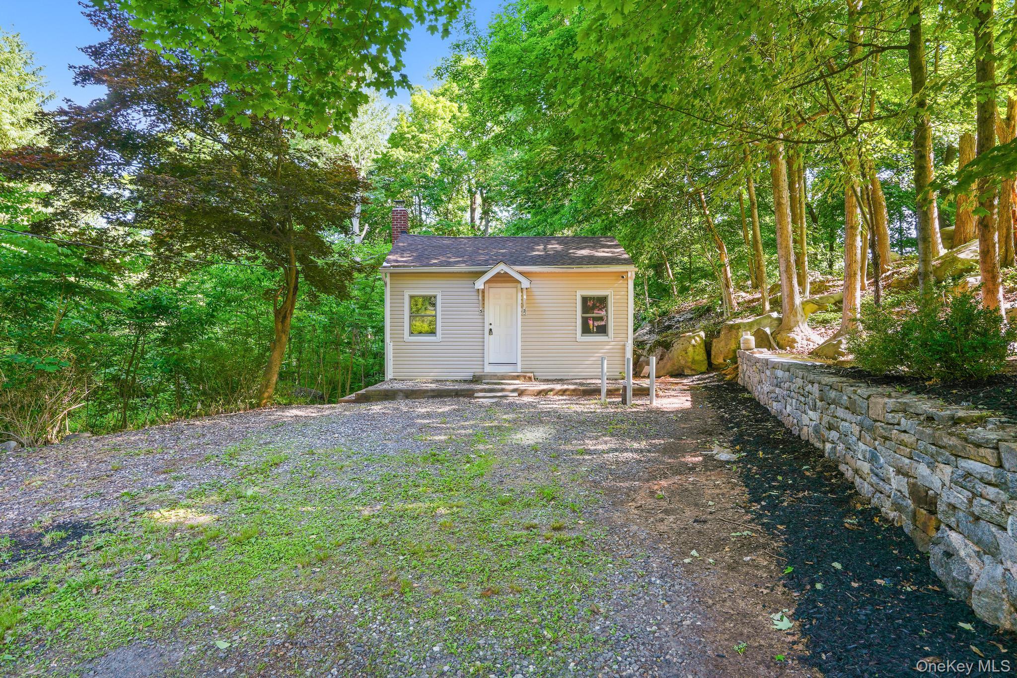 Single Family Lacona Drive Putnam County, NY 12563, MLS-1010279-2
