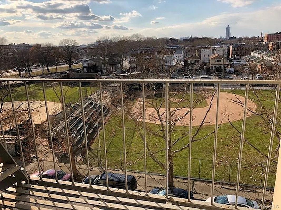 Coop Voorhies Avenue Brooklyn, NY 11235, MLS-1010295-11
