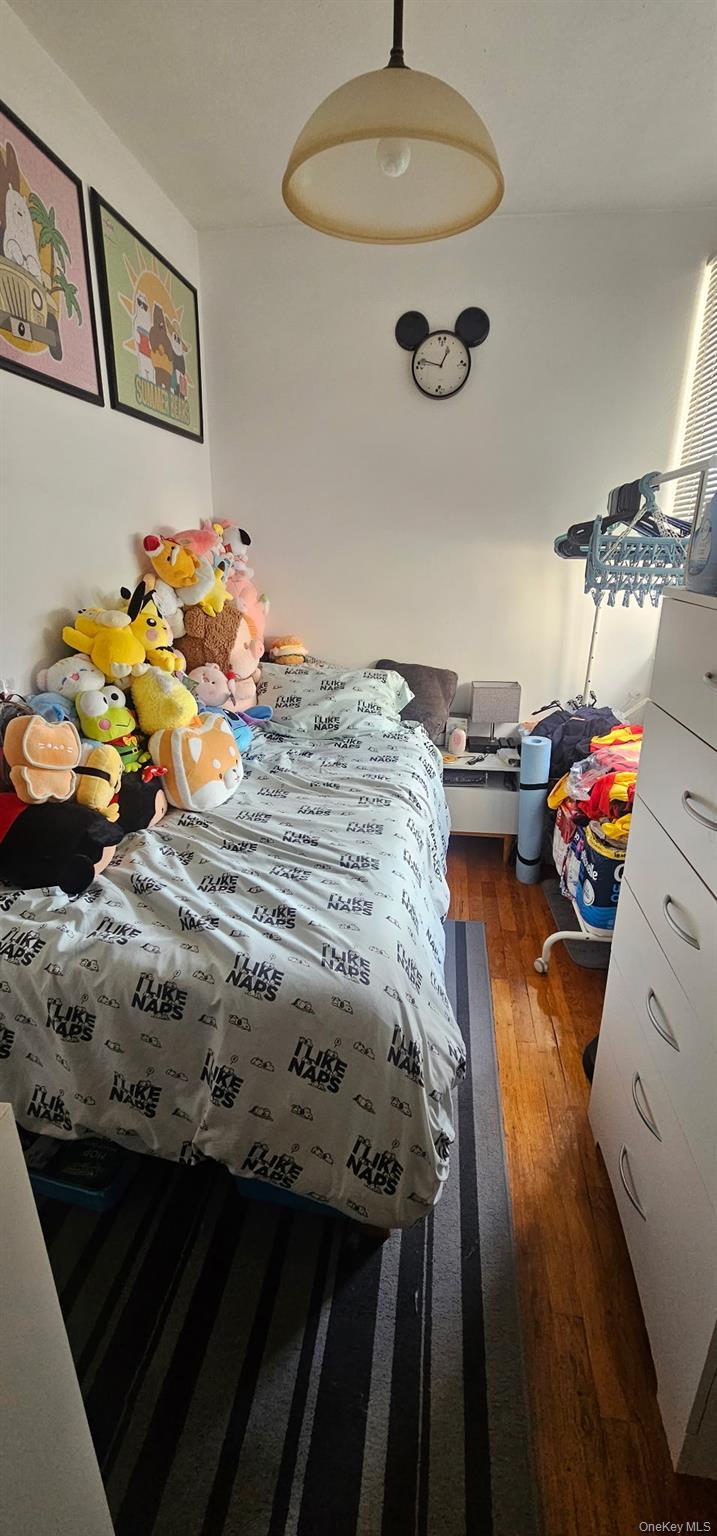 Coop Voorhies Avenue  Brooklyn, NY 11235, MLS-1010295-13