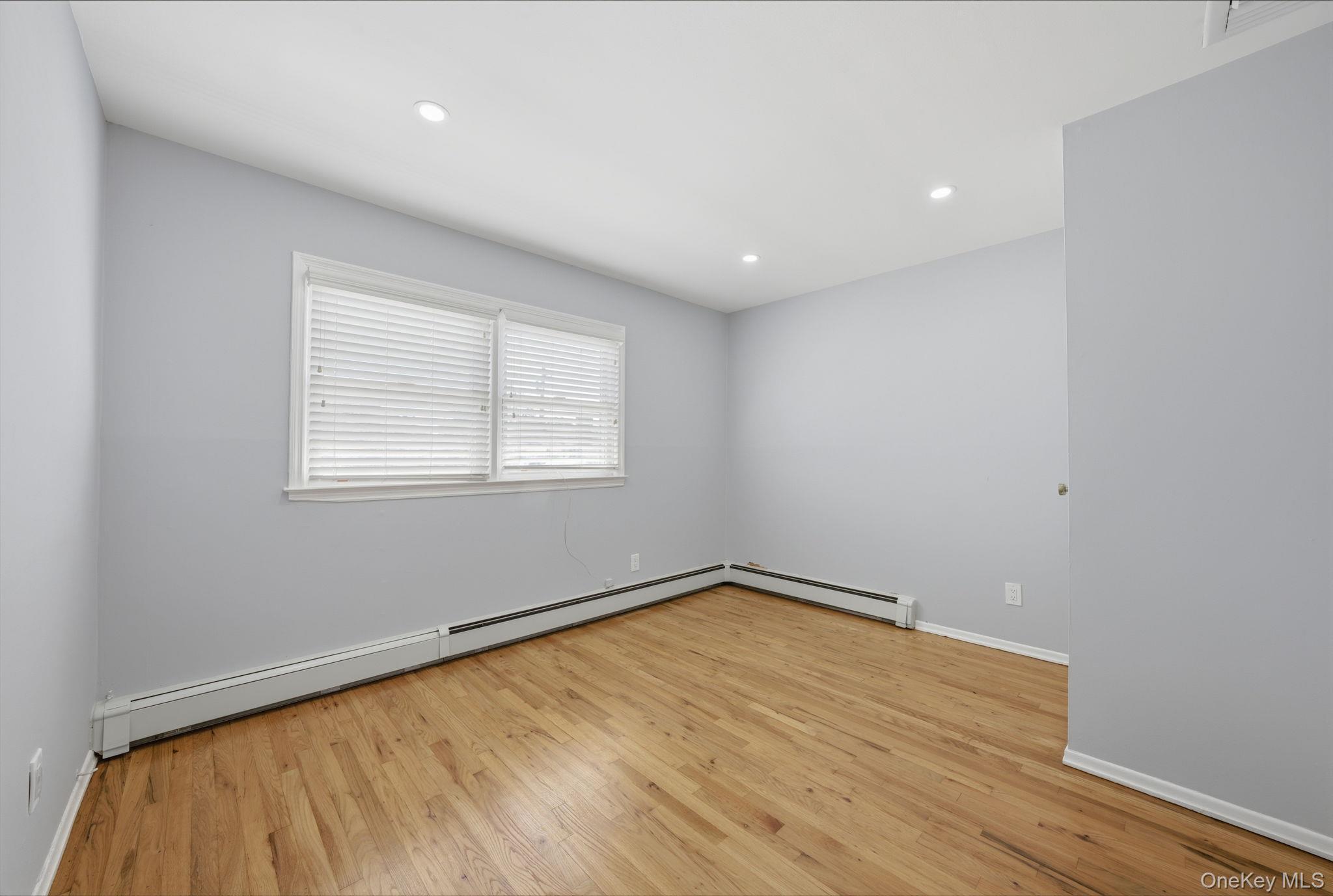 Single Family Babylon Turnpike  Nassau County, NY 11566, MLS-1010305-15