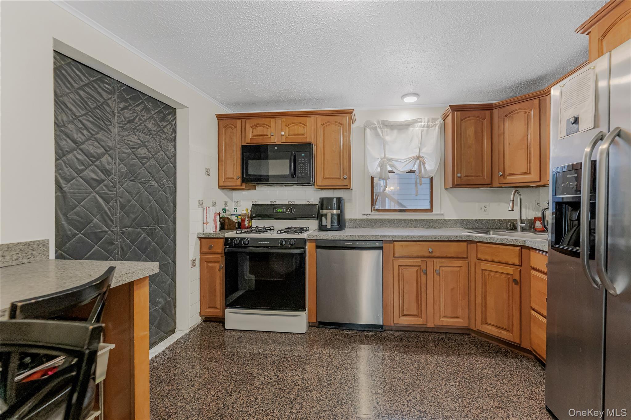 Single Family Riverdale Avenue  Westchester County, NY 10607, MLS-1010308-7