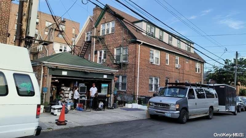 Single Family 45th Avenue  Queens, NY 11373, MLS-1010349-5