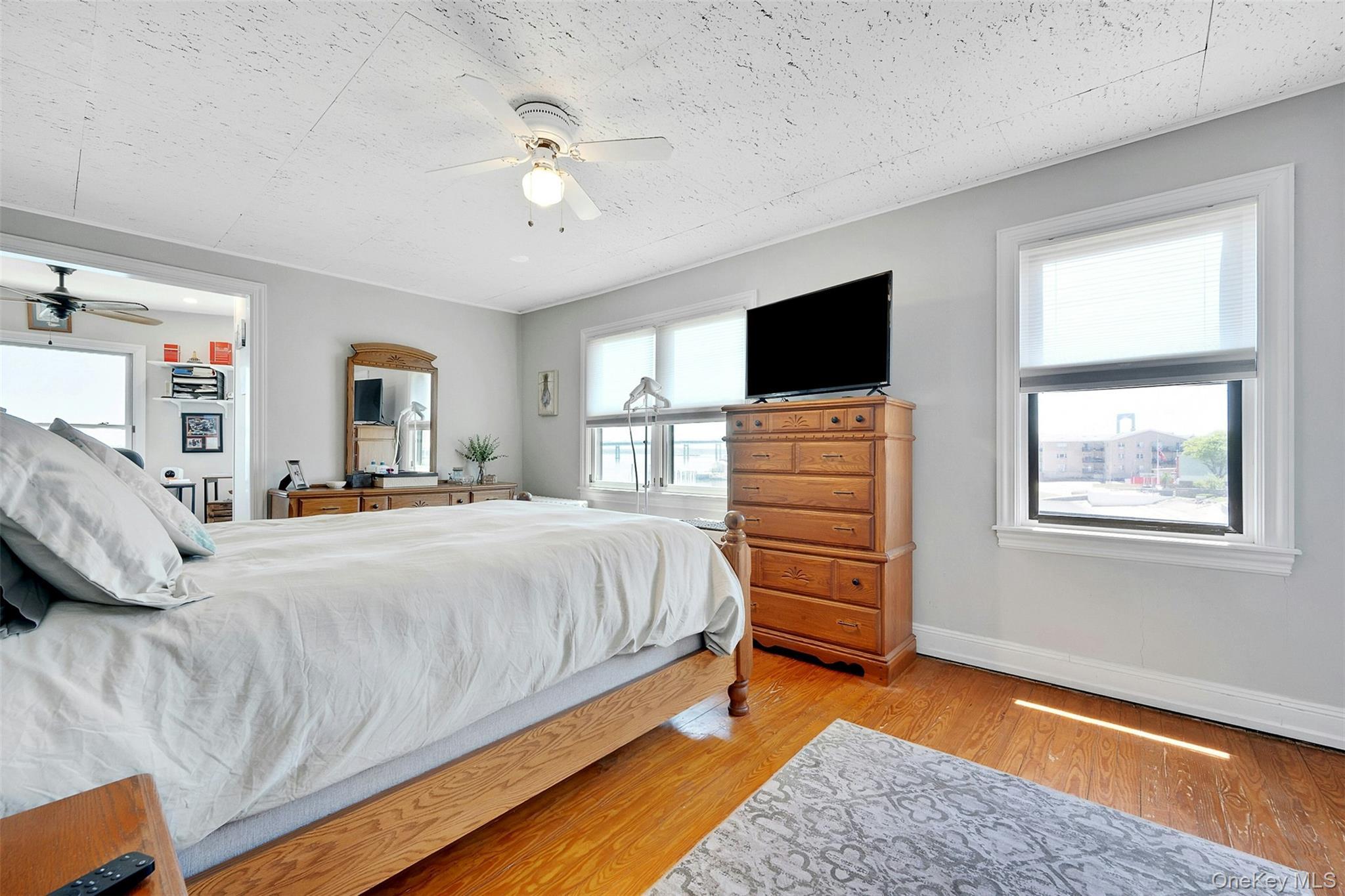 Single Family Dare Place Bronx, NY 10465, MLS-1010357-19