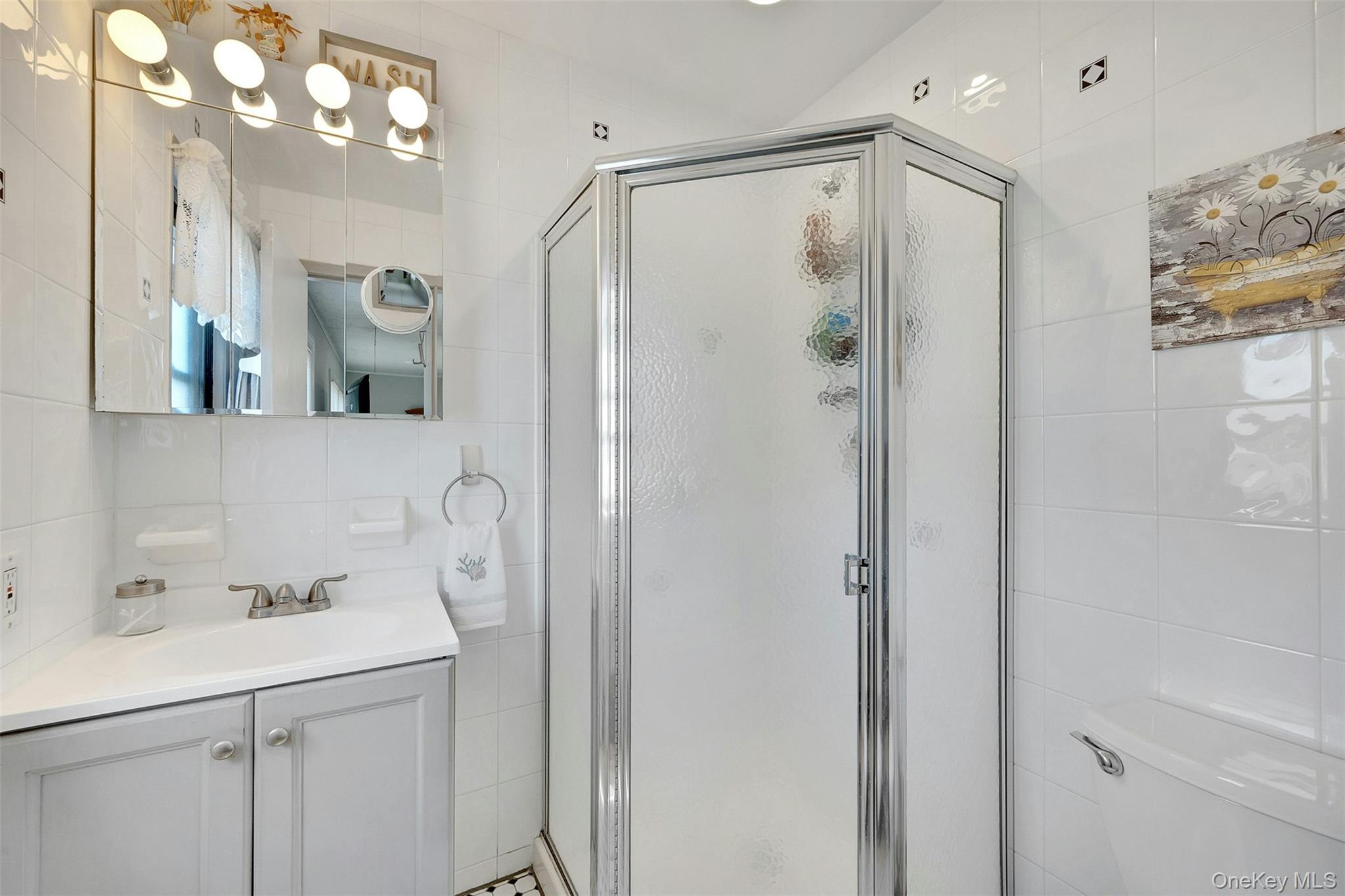 Single Family Dare Place Bronx, NY 10465, MLS-1010357-22