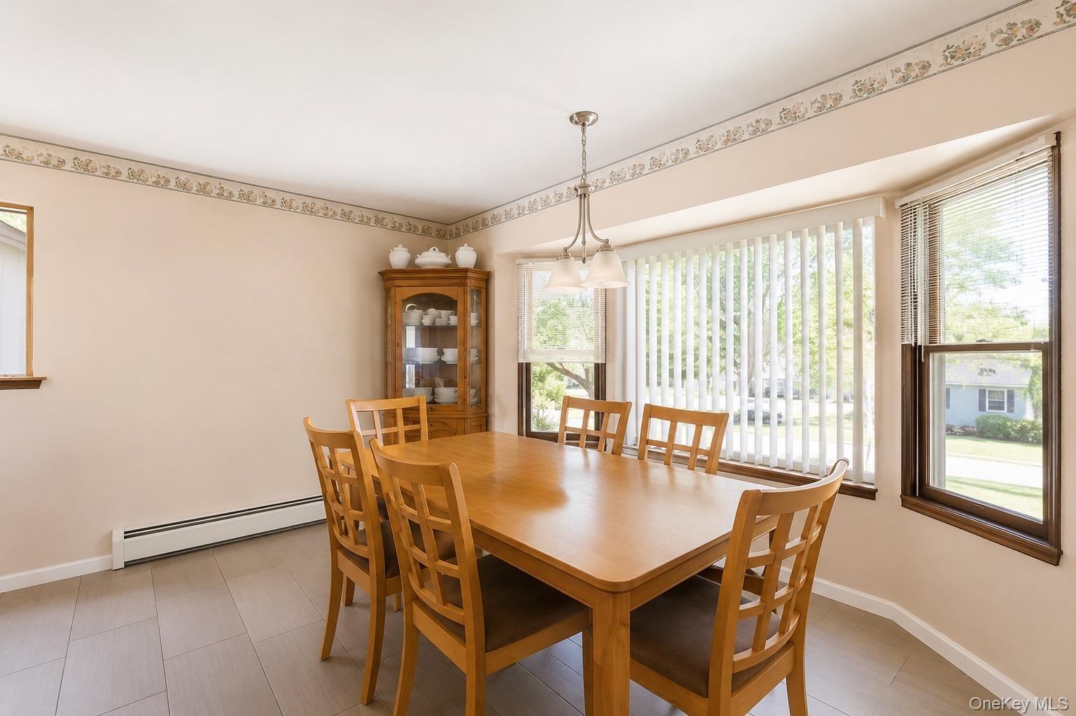 Single Family Valley Street Suffolk County, NY 11779, MLS-1010375-12