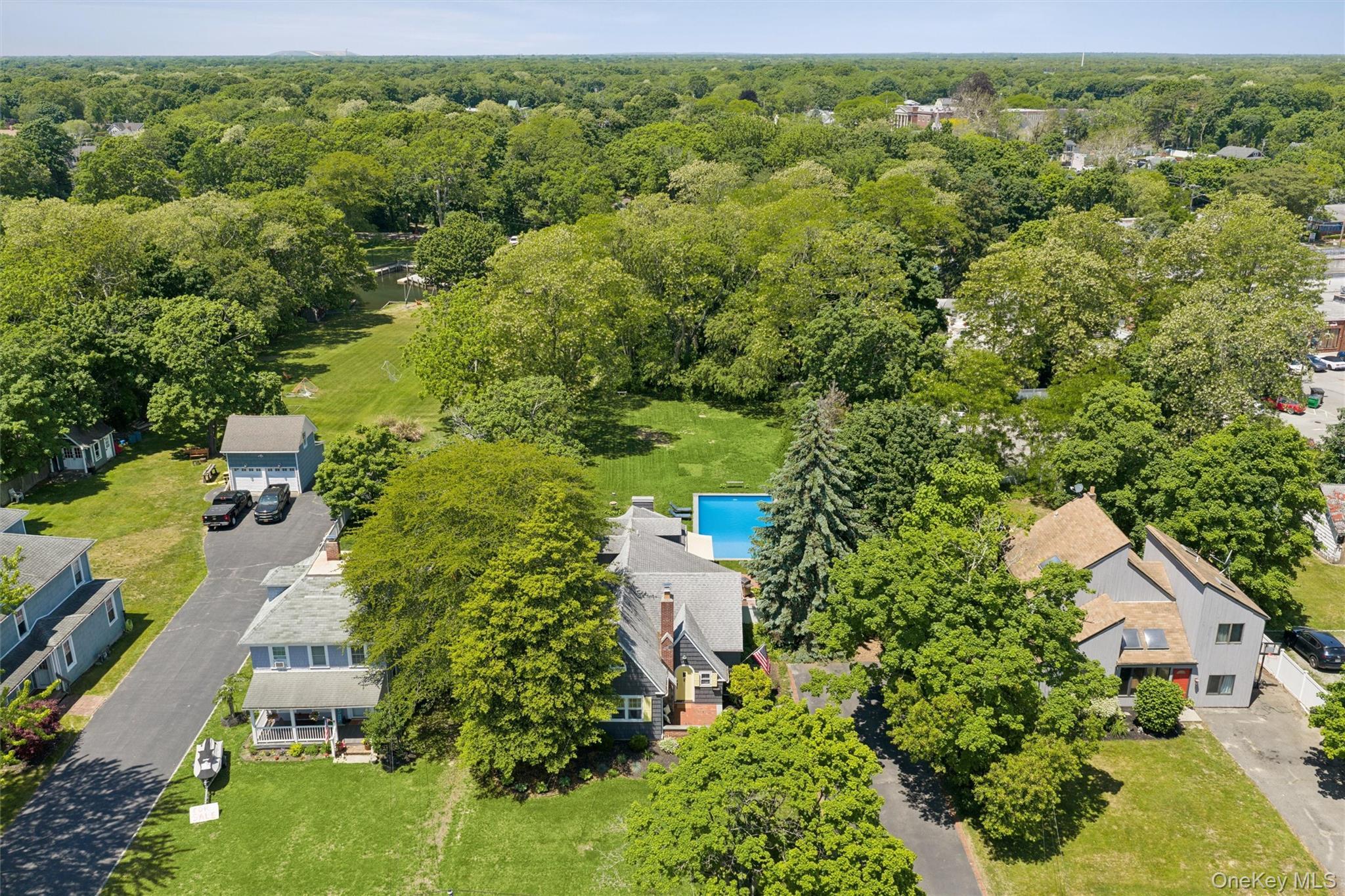 Single Family Union Avenue  Suffolk County, NY 11934, MLS-1010407-33
