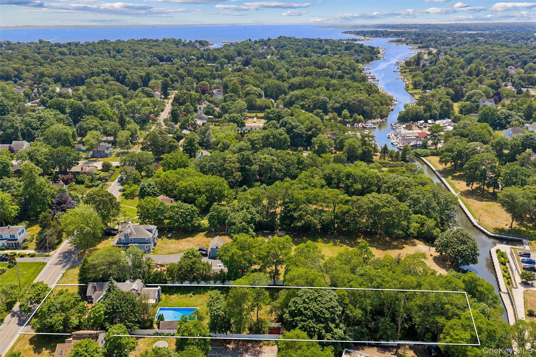 Single Family Union Avenue  Suffolk County, NY 11934, MLS-1010407-36