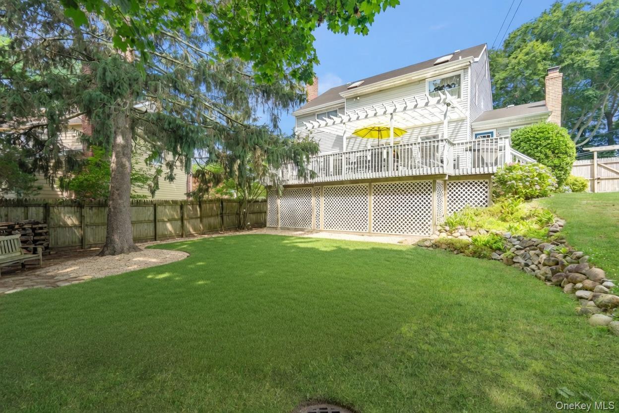 Single Family Cedar Avenue Nassau County, NY 11560, MLS-1010411-26