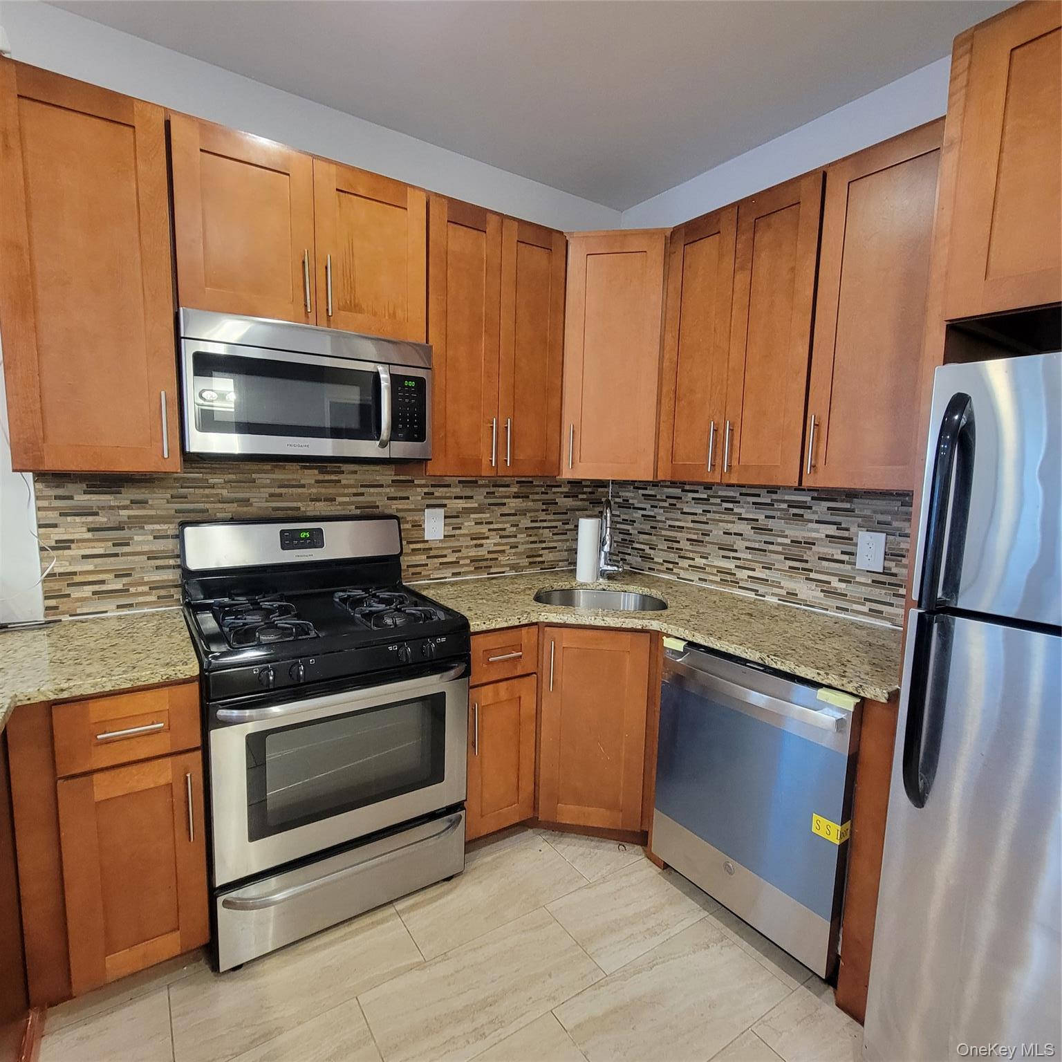 Single Family 78th Queens, NY 11379, MLS-1010429-7