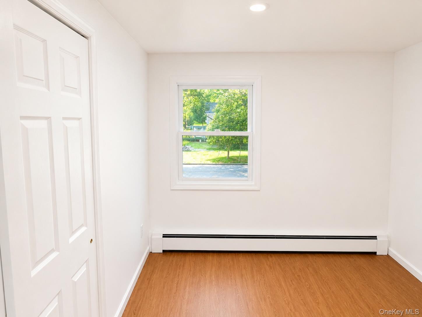 Single Family Wedgewood Drive Suffolk County, NY 11727, MLS-1010462-15
