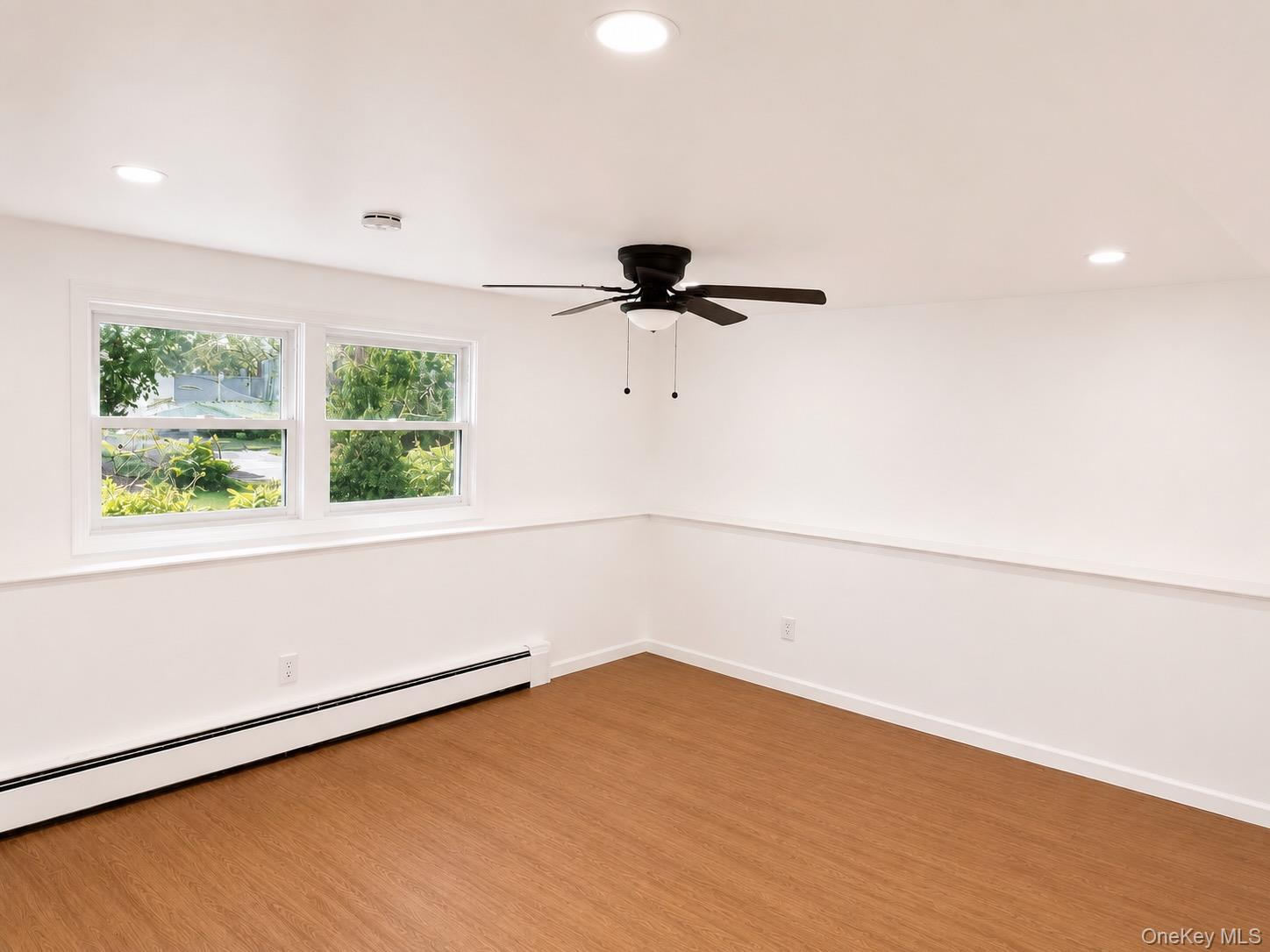 Single Family Wedgewood Drive Suffolk County, NY 11727, MLS-1010462-18