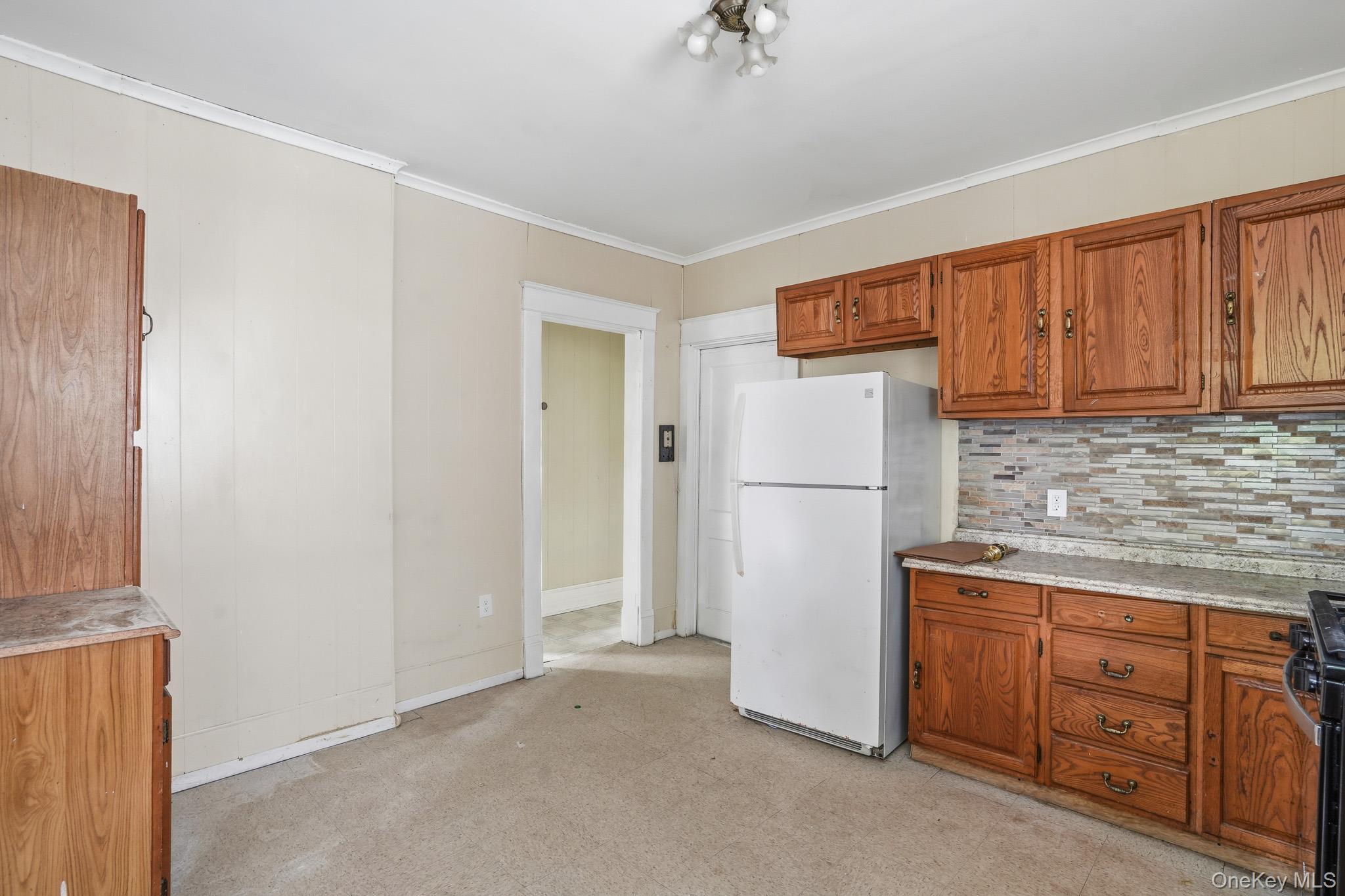 Single Family N Clinton Street  Dutchess County, NY 12601, MLS-1010463-14