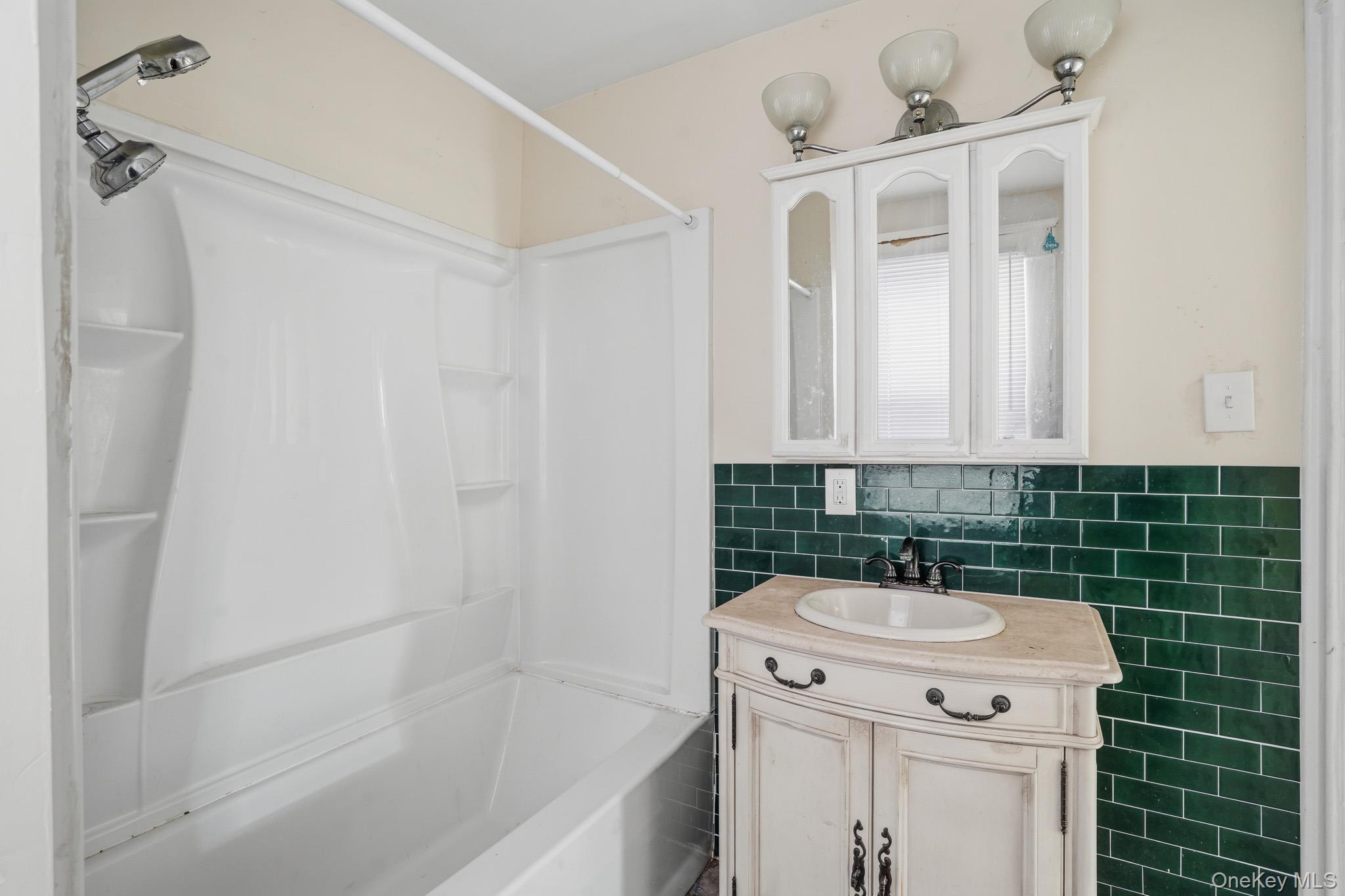 Single Family N Clinton Street  Dutchess County, NY 12601, MLS-1010463-19