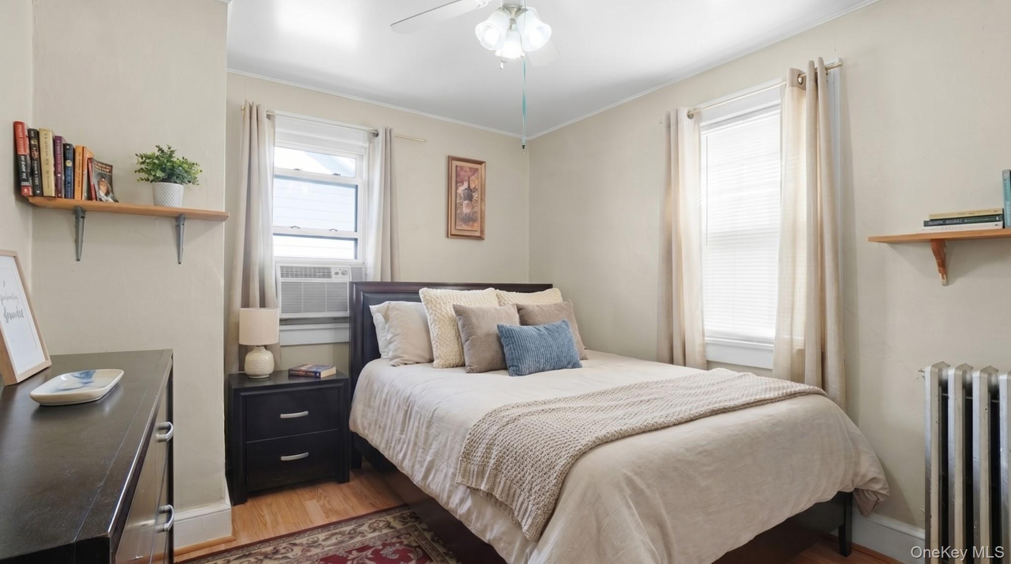 Single Family 218th Queens, NY 11427, MLS-1010499-12