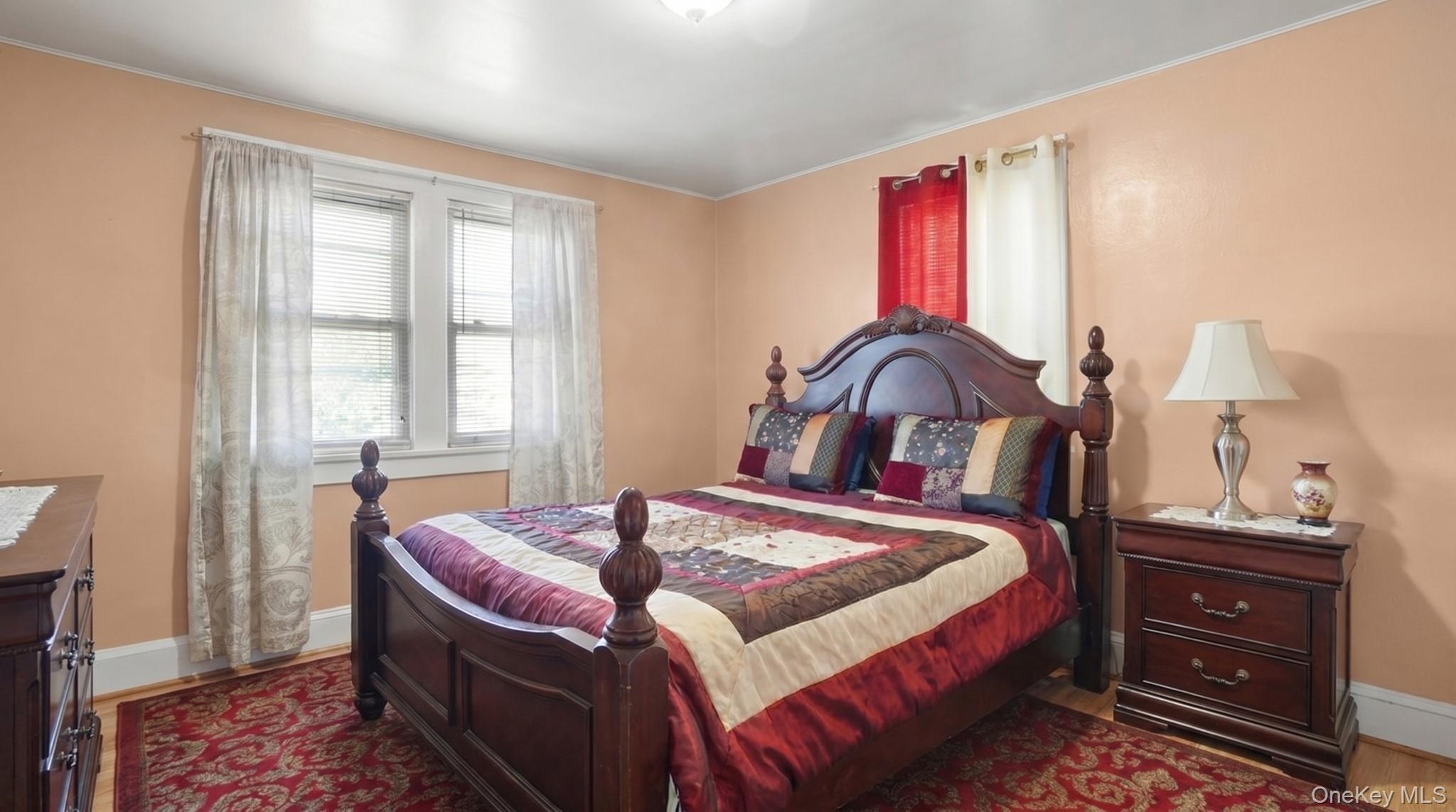 Single Family 218th Queens, NY 11427, MLS-1010499-13