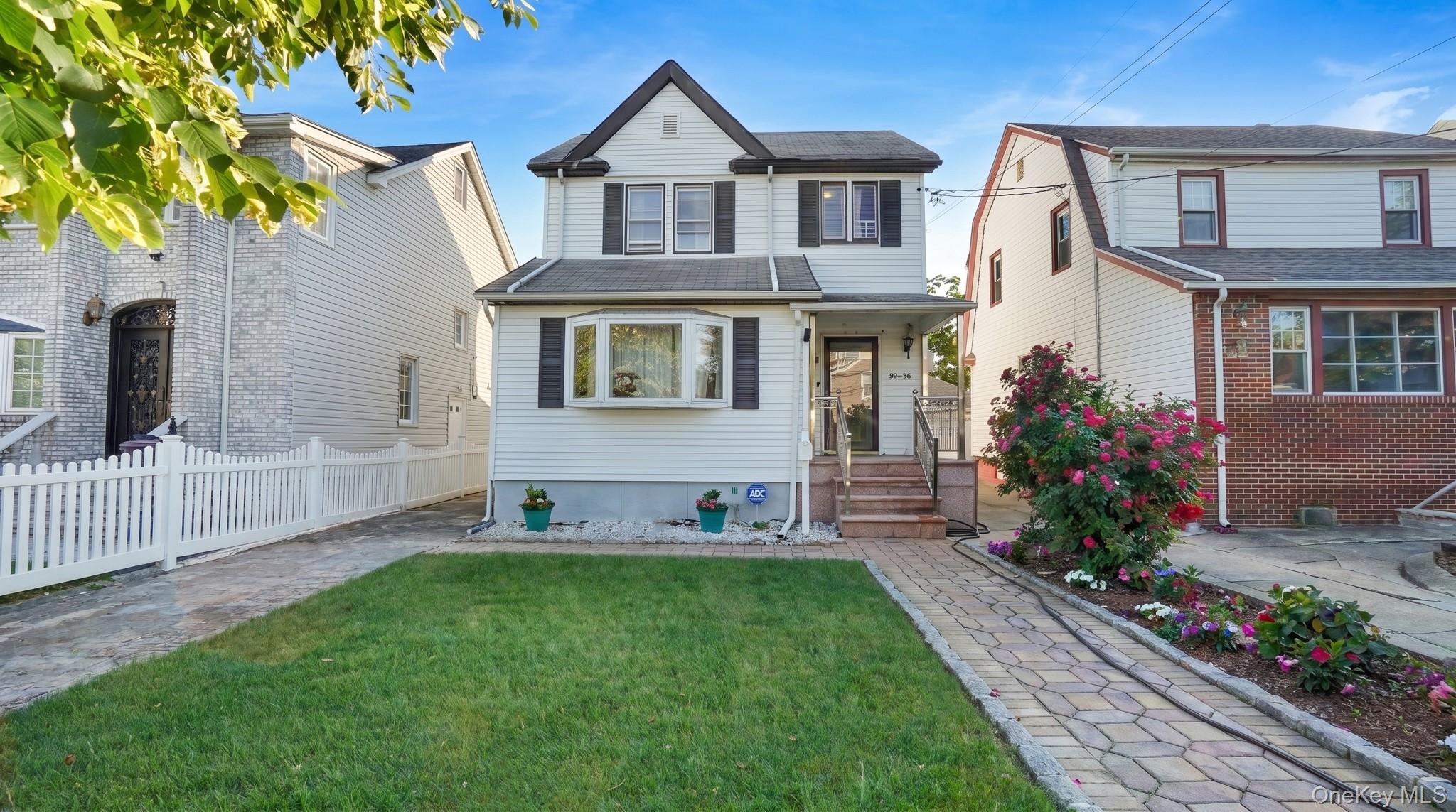 Single Family 218th Queens, NY 11427, MLS-1010499-2