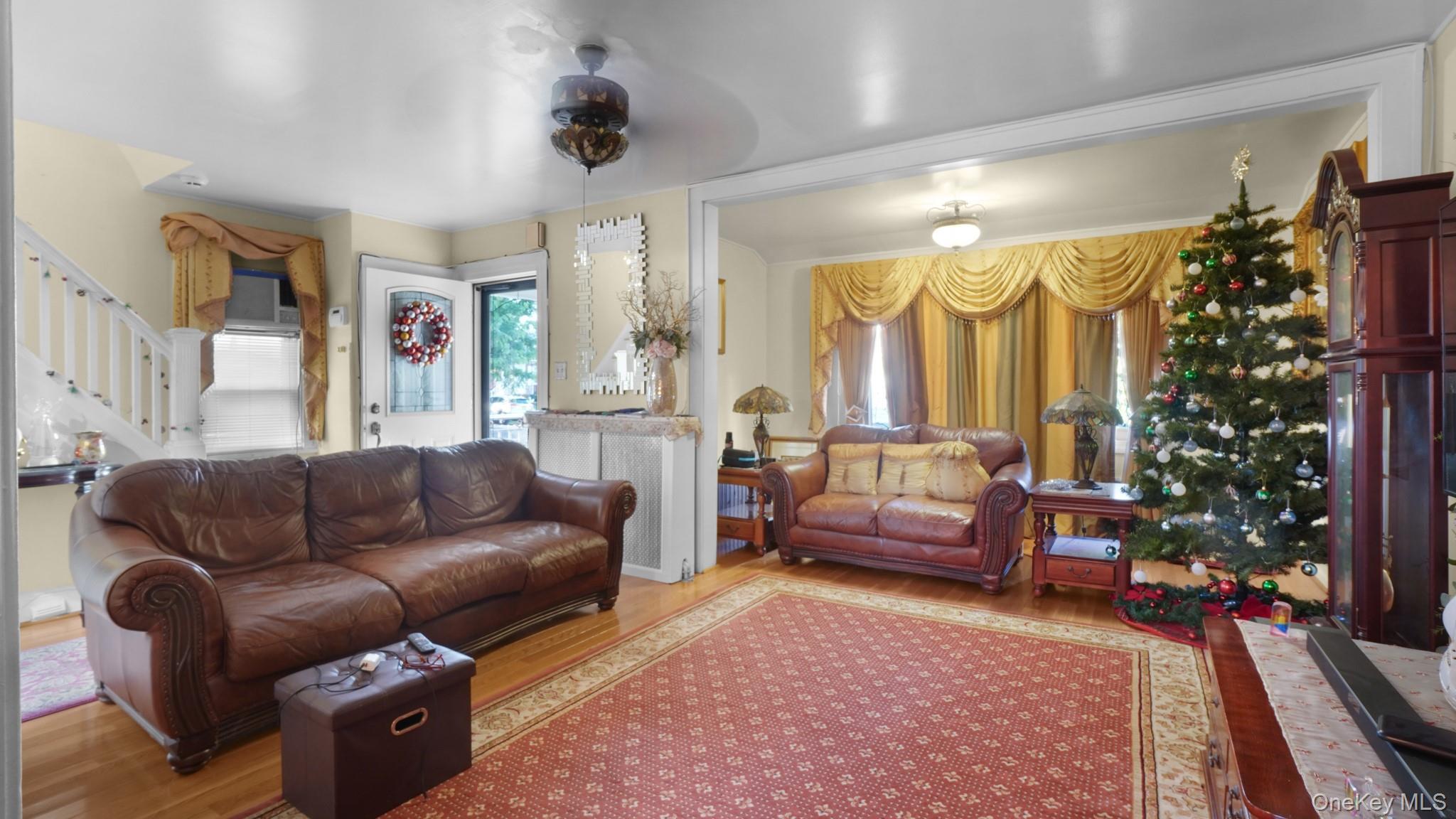 Single Family 218th Queens, NY 11427, MLS-1010499-6