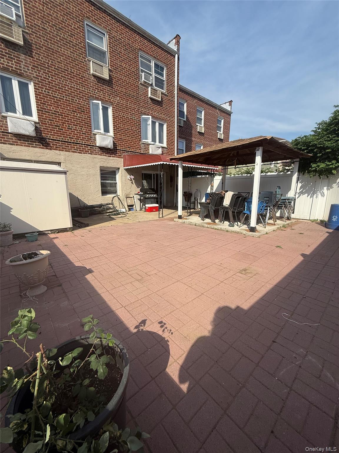 Single Family Desarc Road Queens, NY 11417, MLS-1010510-3