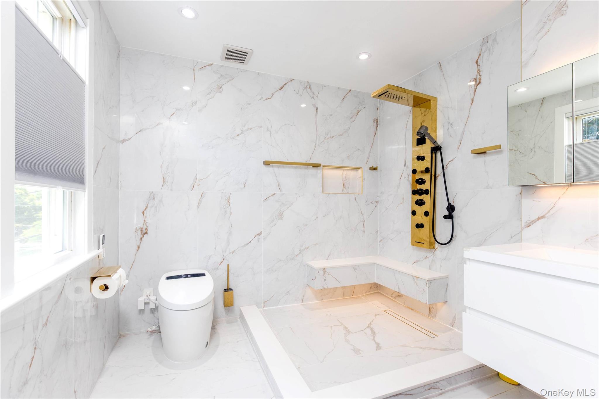 Single Family 13th Avenue Queens, NY 11357, MLS-1010519-10