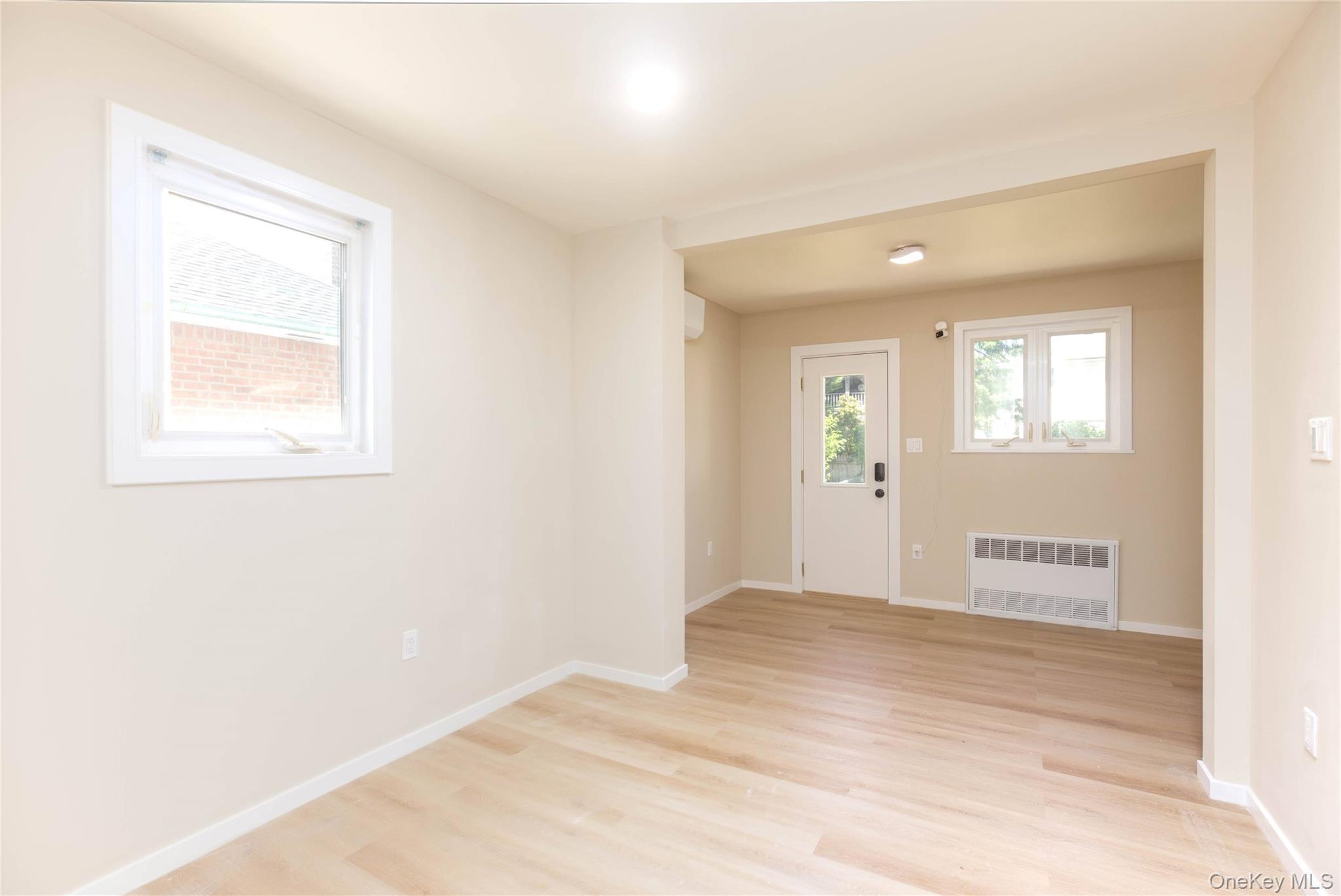 Single Family 13th Avenue Queens, NY 11357, MLS-1010519-7