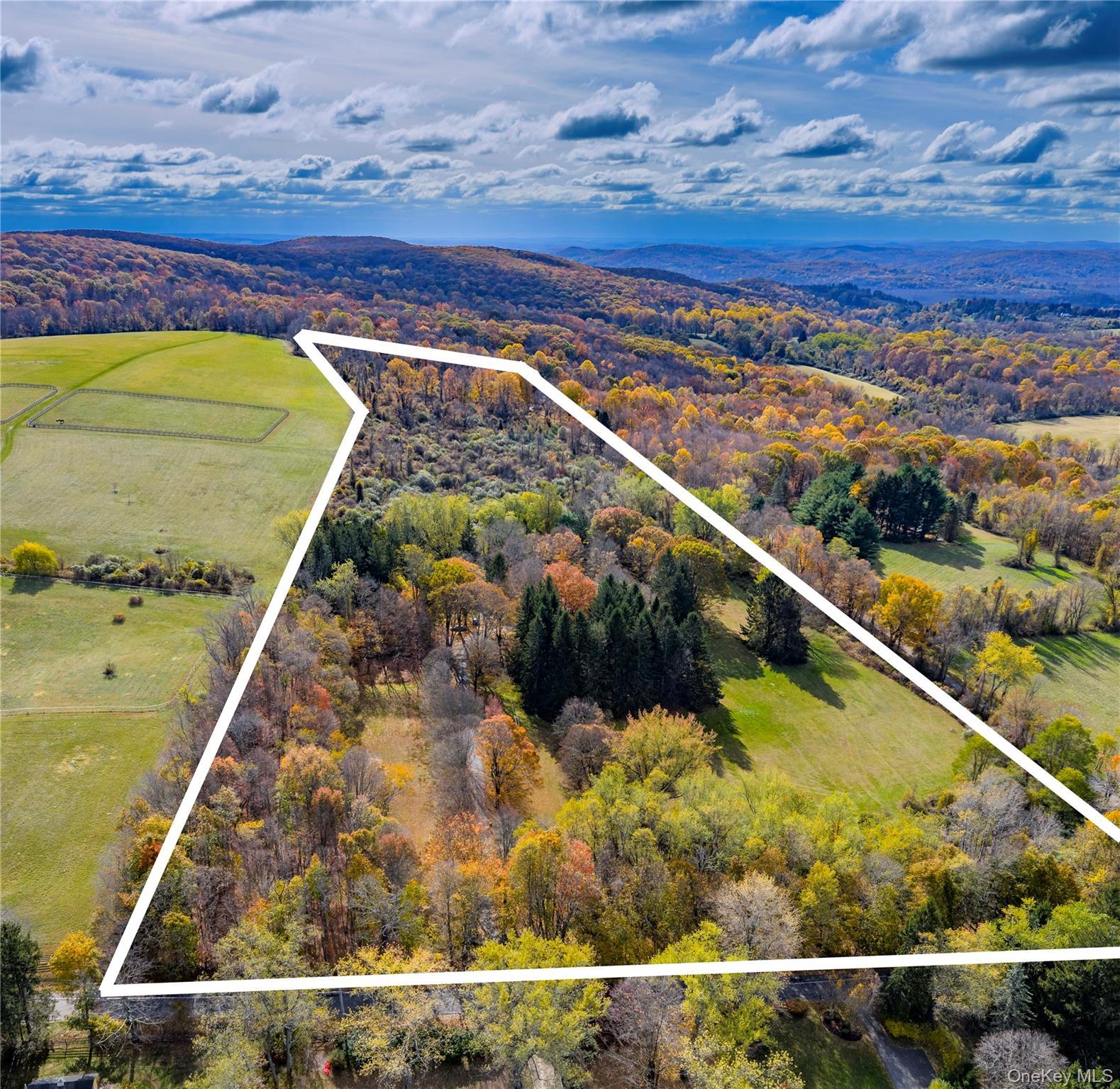 Single Family S Quaker Hill Road  Dutchess County, NY 12564, MLS-1010537-41