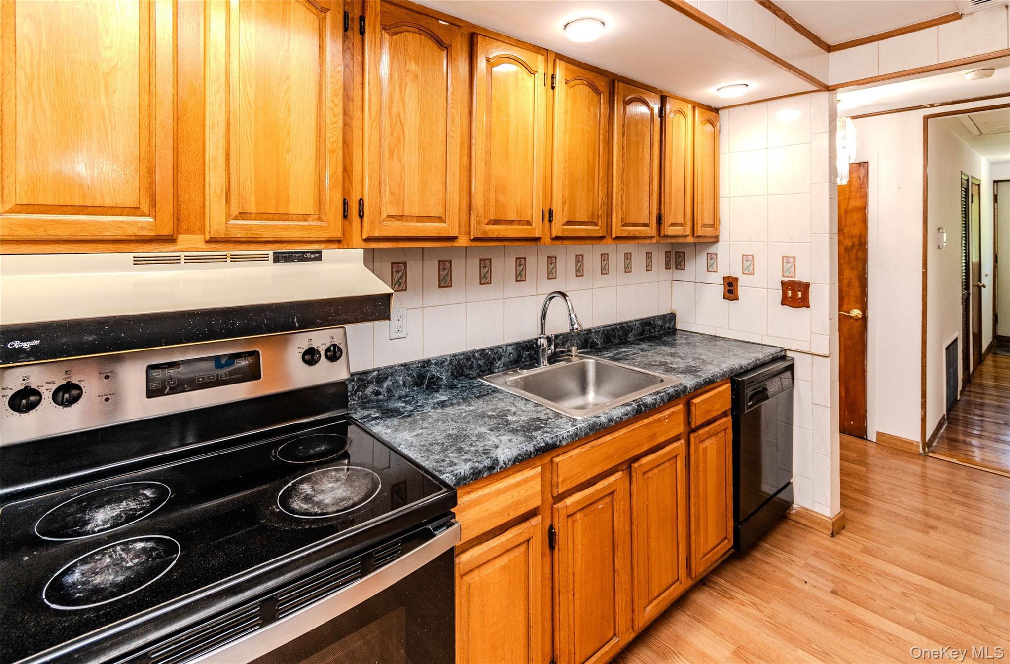 Single Family Maple Drive Putnam County, NY 10509, MLS-1010538-18