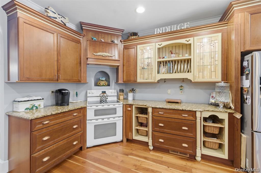 Single Family Foxwood Road  Ulster County, NY 12561, MLS-1010542-14