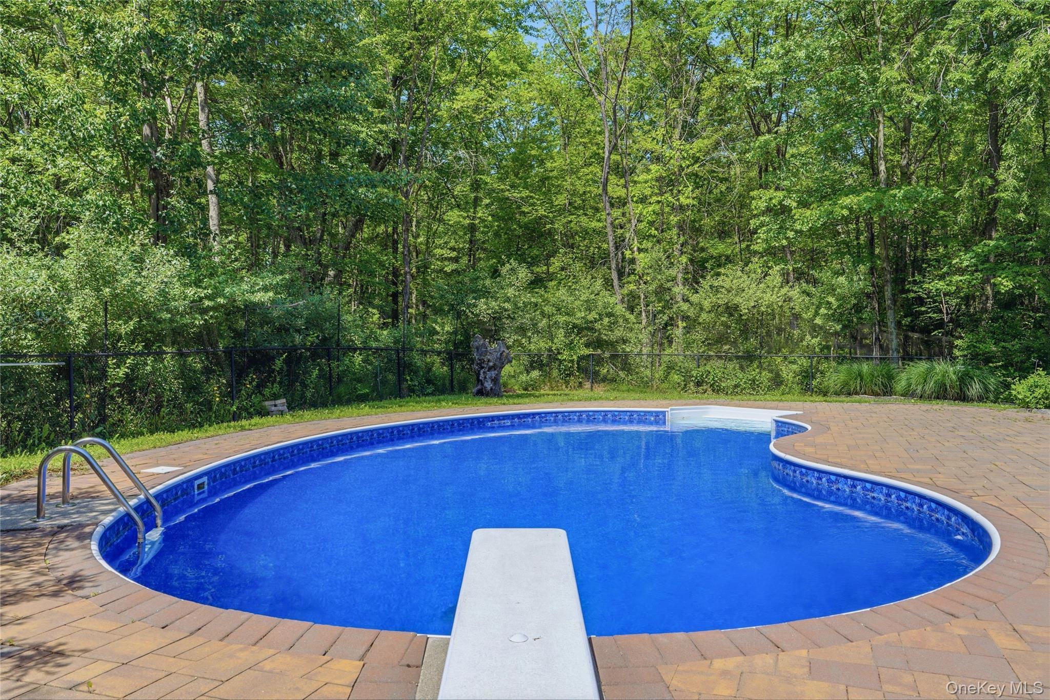 Single Family Foxwood Road  Ulster County, NY 12561, MLS-1010542-37
