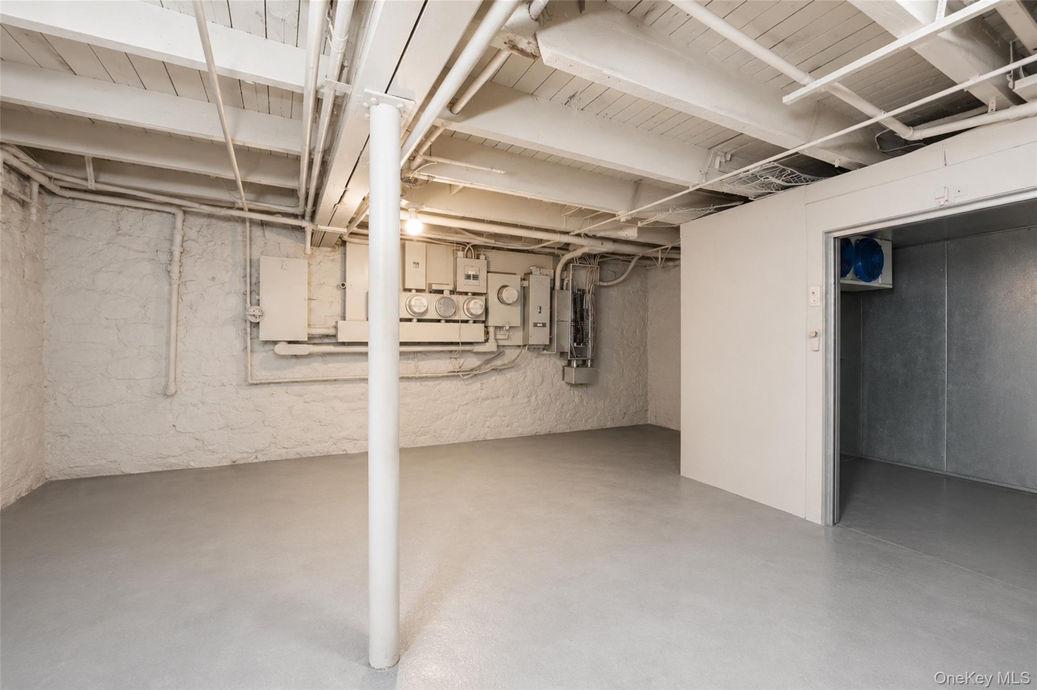 Commercial Lease Broadway Brooklyn, NY 11221, MLS-1010570-12