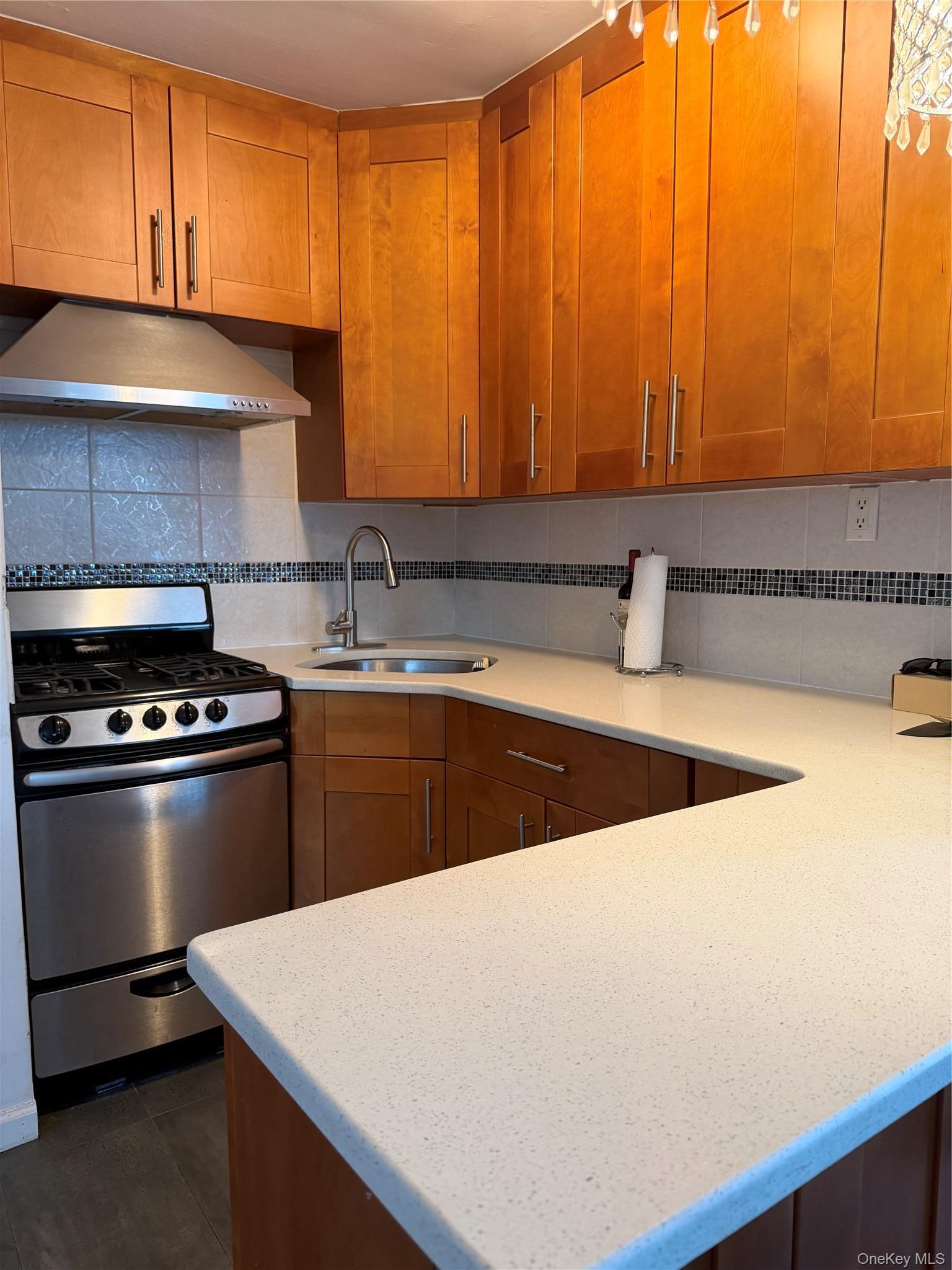 Apartment 66th Avenue Queens, NY 11375, MLS-1010579-4