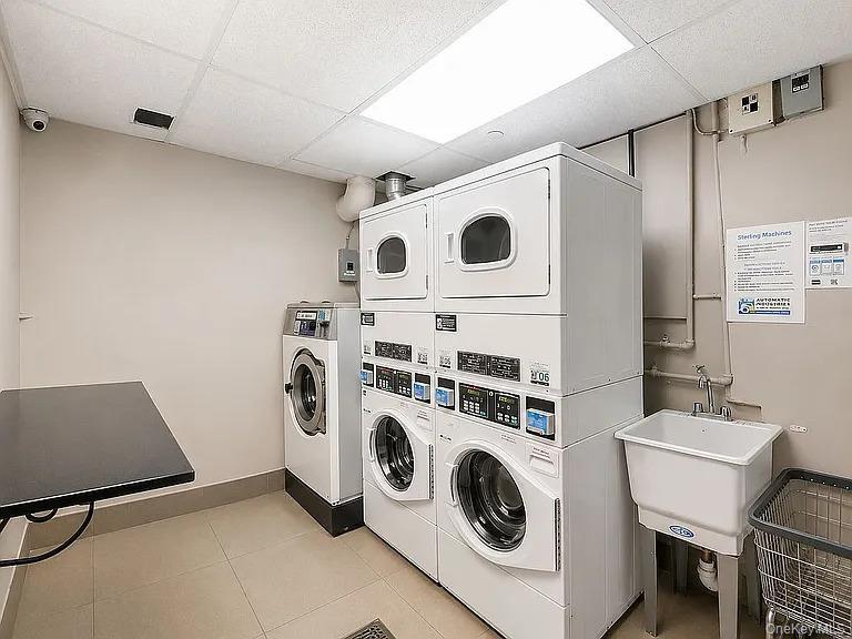 Coop Ocean Parkway Brooklyn, NY 11218, MLS-1010594-12