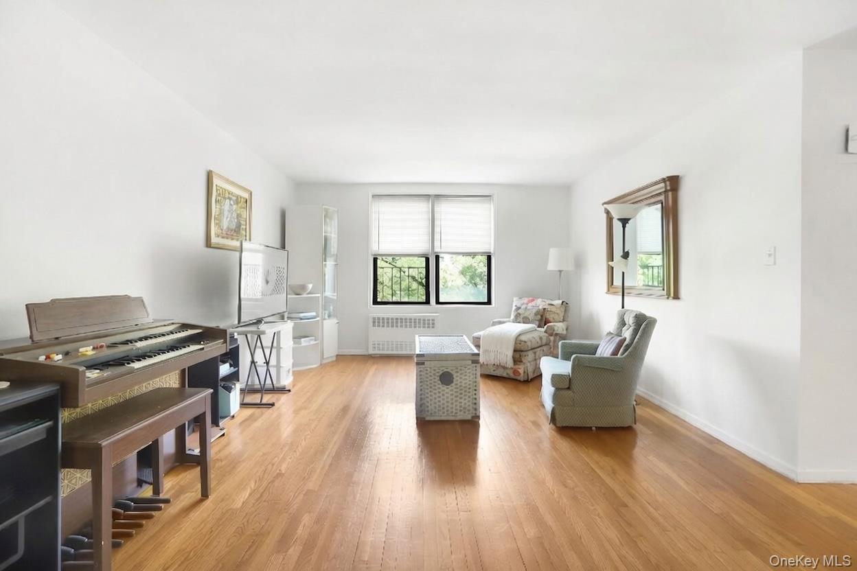 Coop Ocean Parkway Brooklyn, NY 11218, MLS-1010594-3