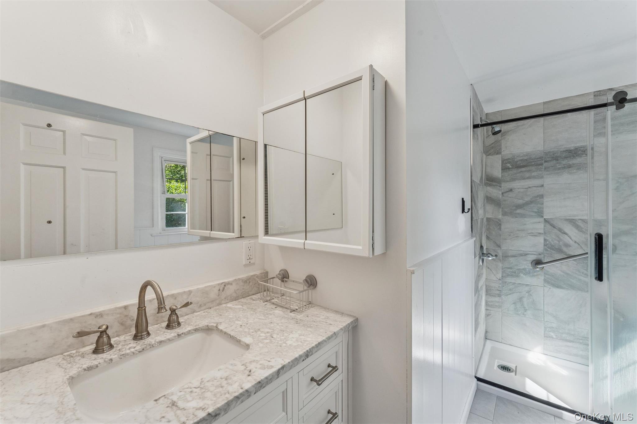 Single Family Squiretown Road  Suffolk County, NY 11946, MLS-1010611-13