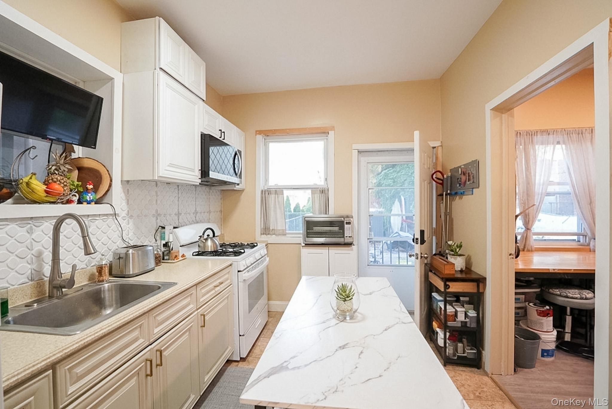 Single Family S 7th Avenue Westchester County, NY 10550, MLS-1010618-21