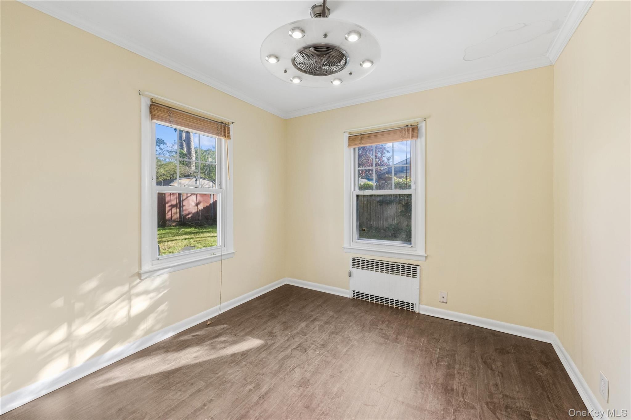 Single Family Lakeview Court  Suffolk County, NY 11779, MLS-1010620-14