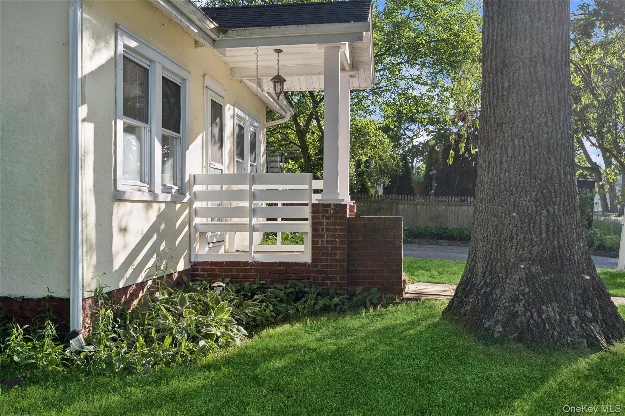 Single Family Lakeview Court  Suffolk County, NY 11779, MLS-1010620-26