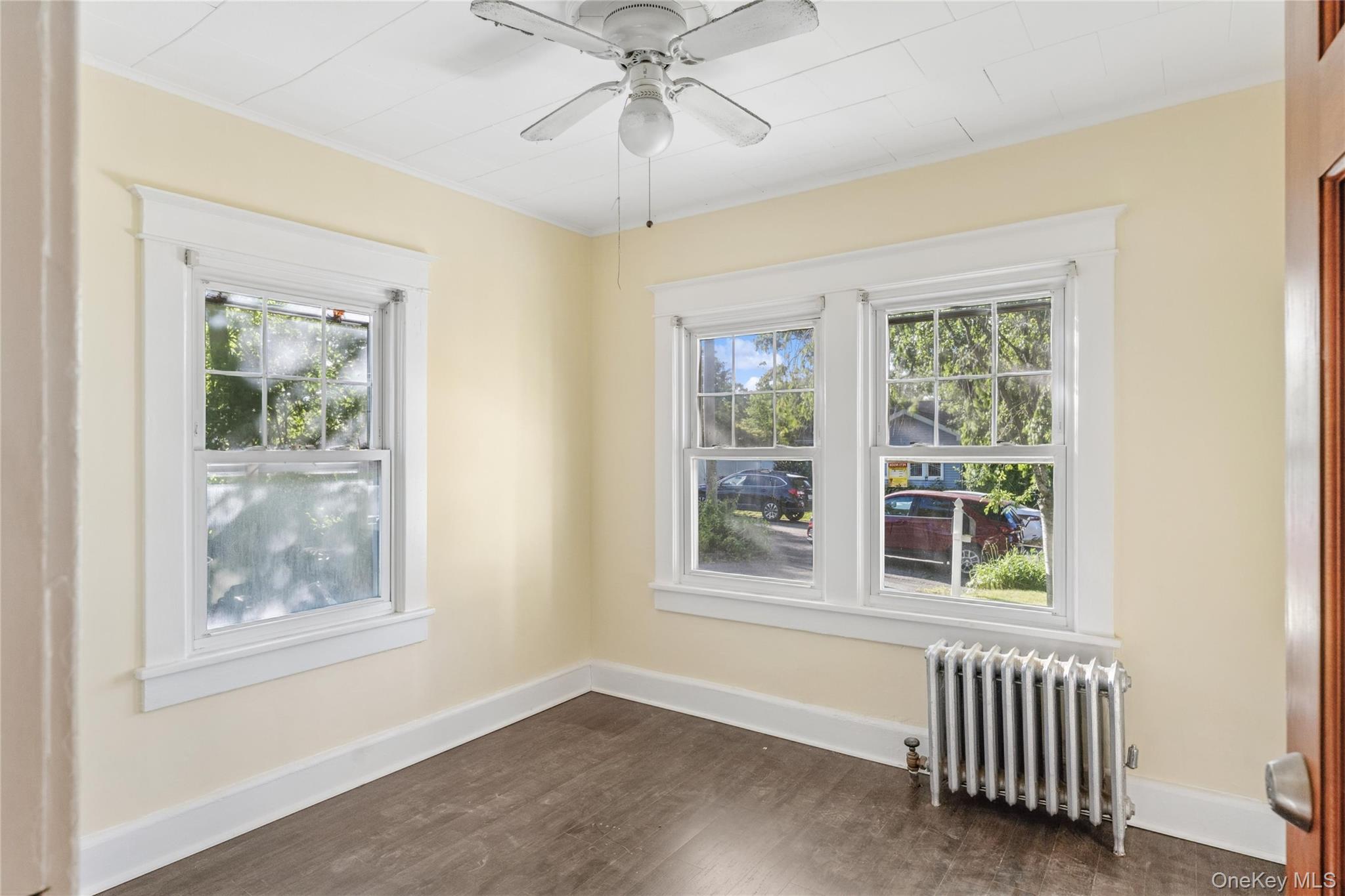 Single Family Lakeview Court  Suffolk County, NY 11779, MLS-1010620-7