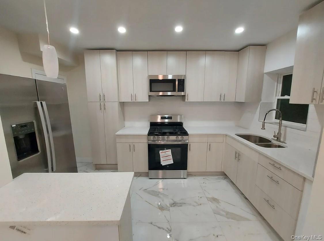Single Family 73rd Terrace  Queens, NY 11367, MLS-1010633-5