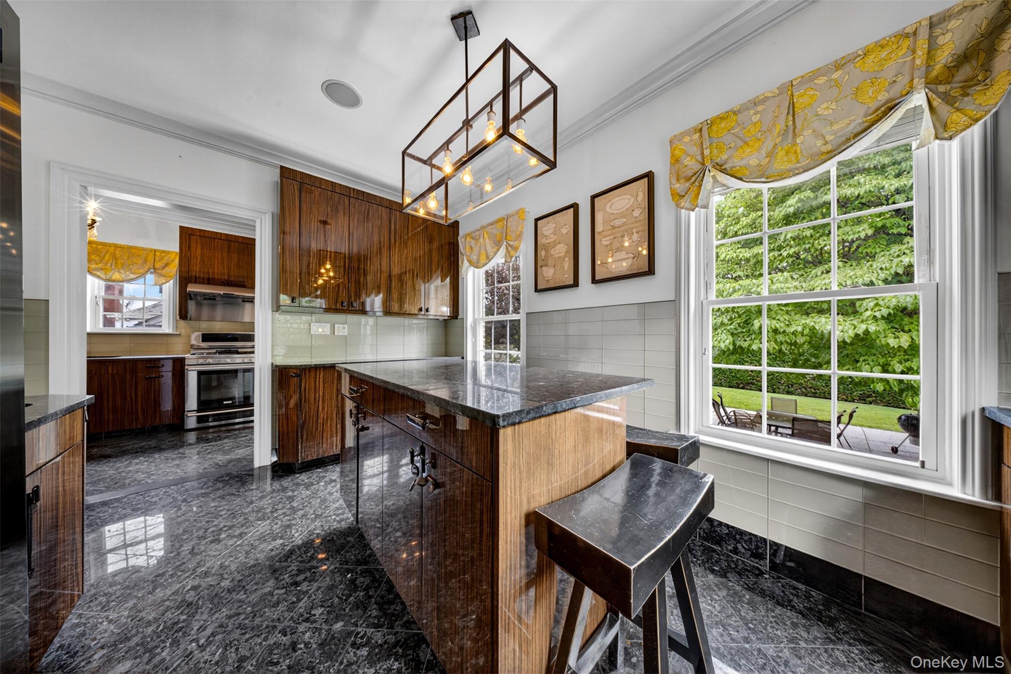 Single Family Murray Lane Queens, NY 11354, MLS-1010652-11